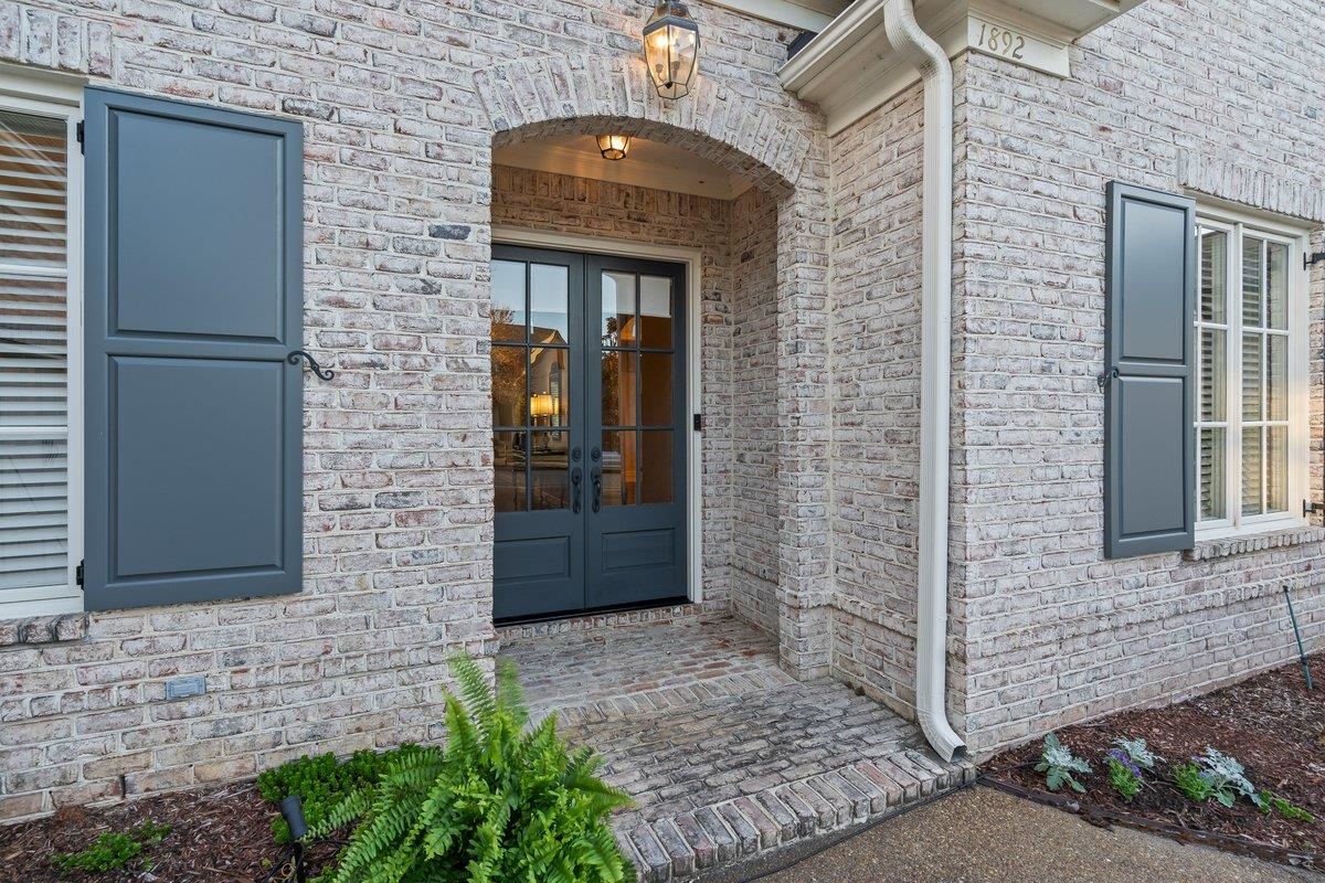 Collierville, Tennessee, 38017, United States, 4 Bedrooms Bedrooms, ,4 BathroomsBathrooms,Residential,For Sale,1877249