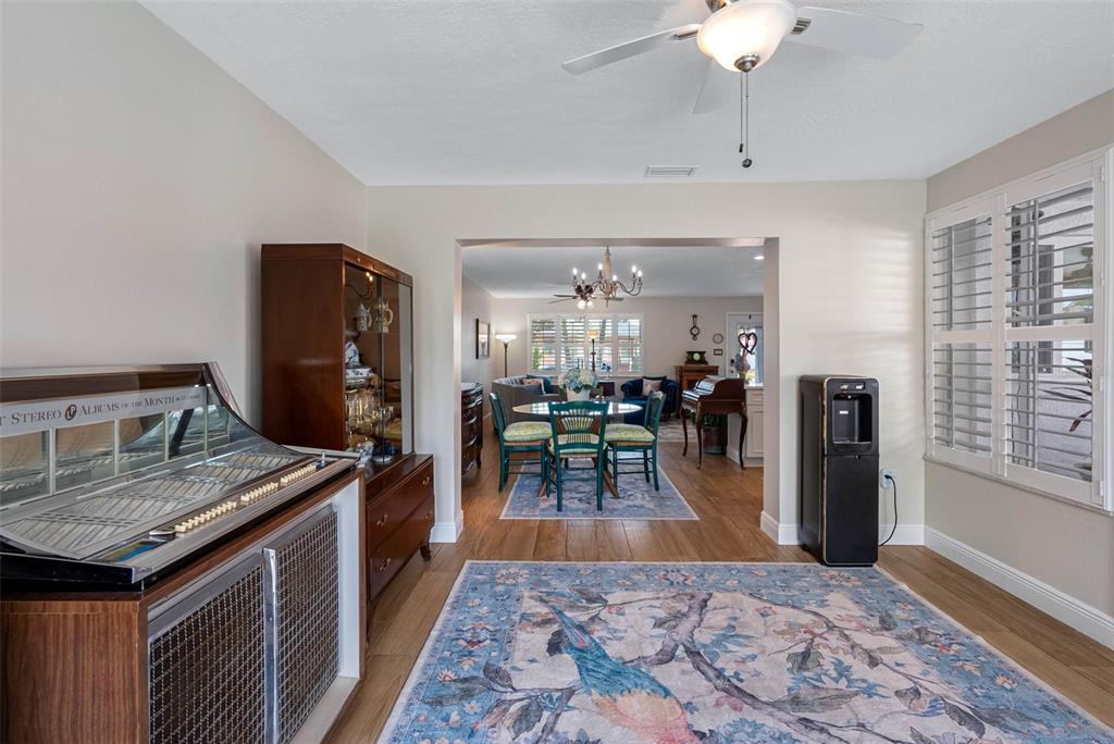 St Pete Beach, Florida, 33706, United States, 2 Bedrooms Bedrooms, ,2 BathroomsBathrooms,Residential,For Sale,1885302