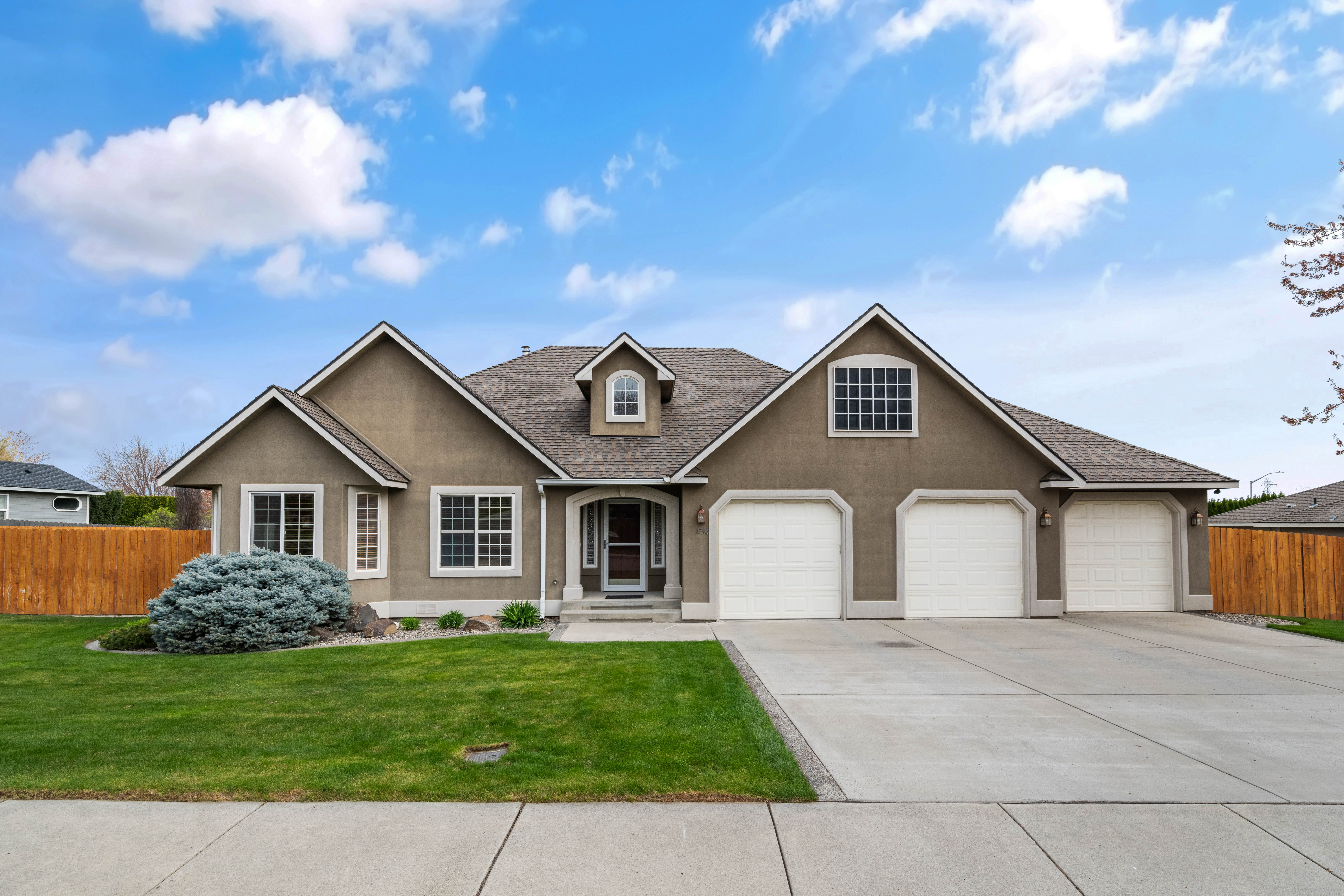  Beautifully Maintained South Richland Home - 物件實景