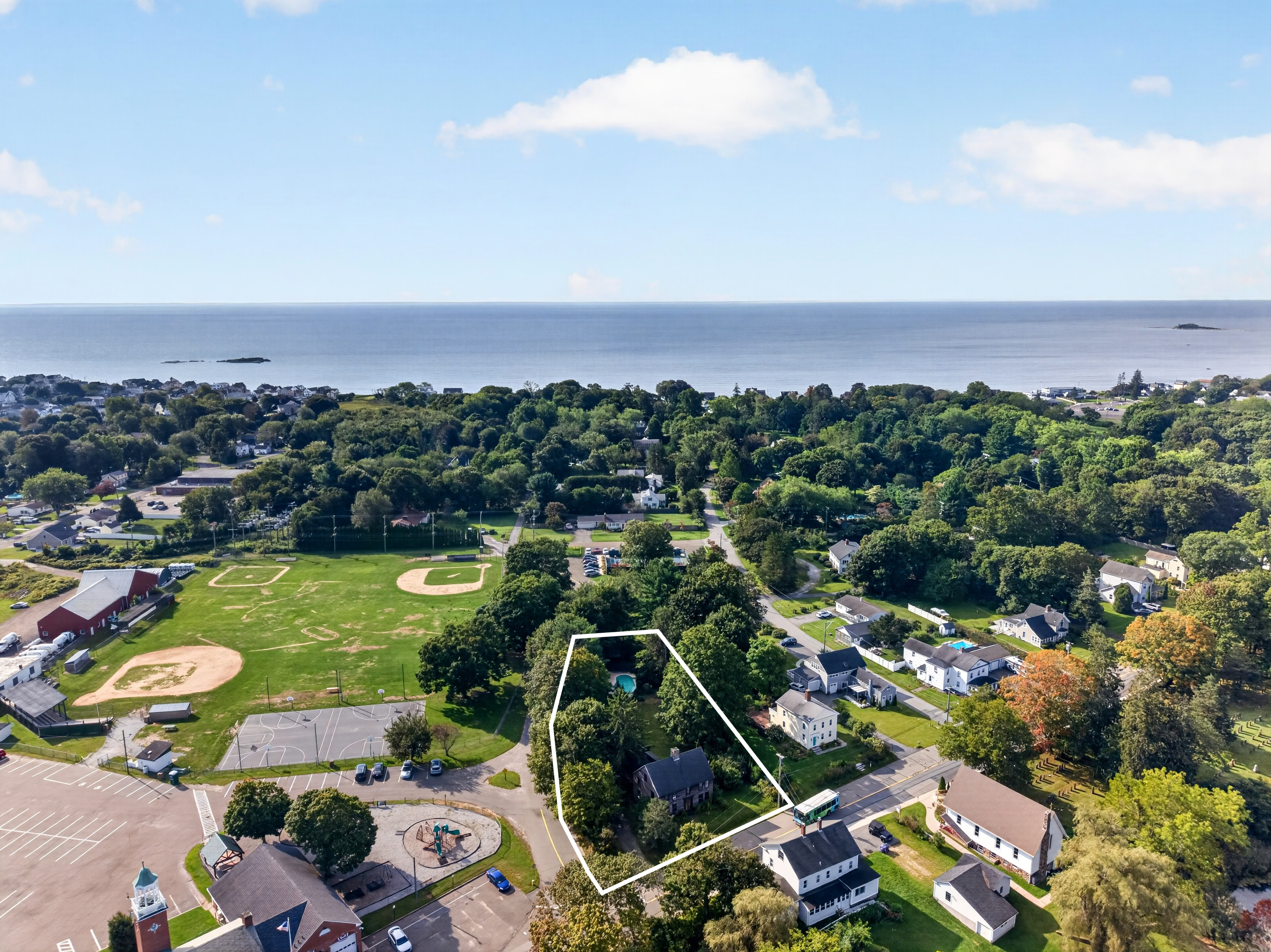 Charming Antique Colonial in a Great Shoreline Community - 物件實景