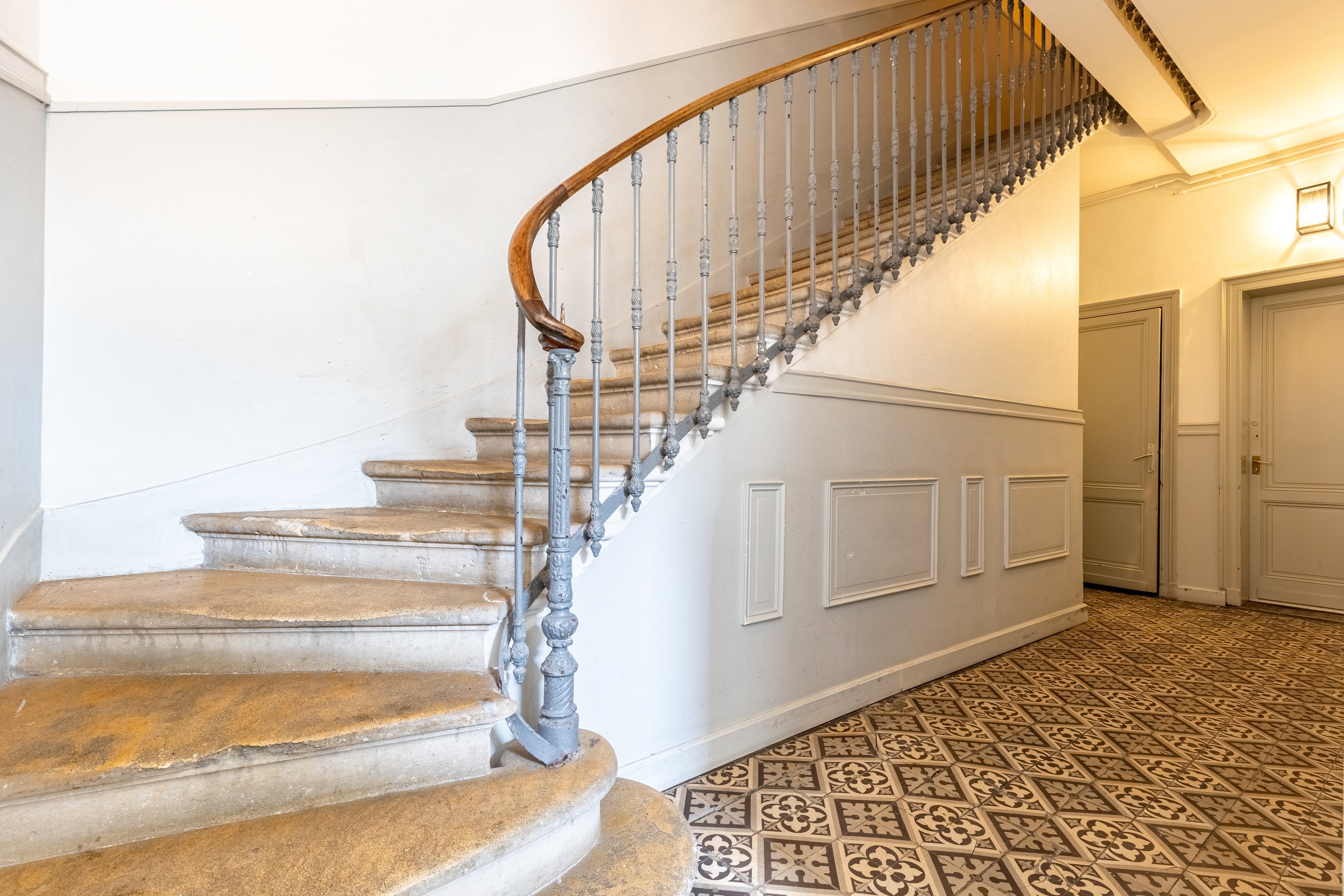  FONDAUDEGE / JARDIN PUBLIC - SUPERB 4-BEDROOM APARTMENT, ROOFTOP TERRACE & PARK… - 物件實景
