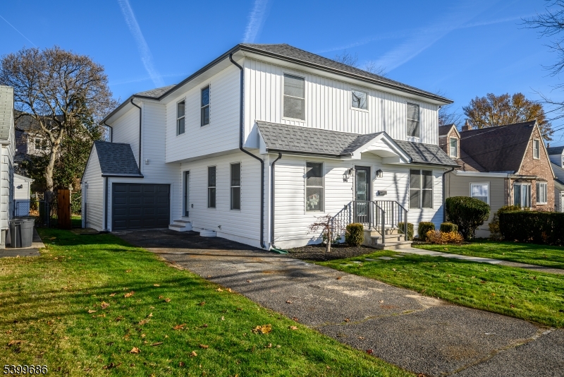 Clifton City, New Jersey, 07014, United States, 5 Bedrooms Bedrooms, ,4 BathroomsBathrooms,Residential,For Sale,2000653