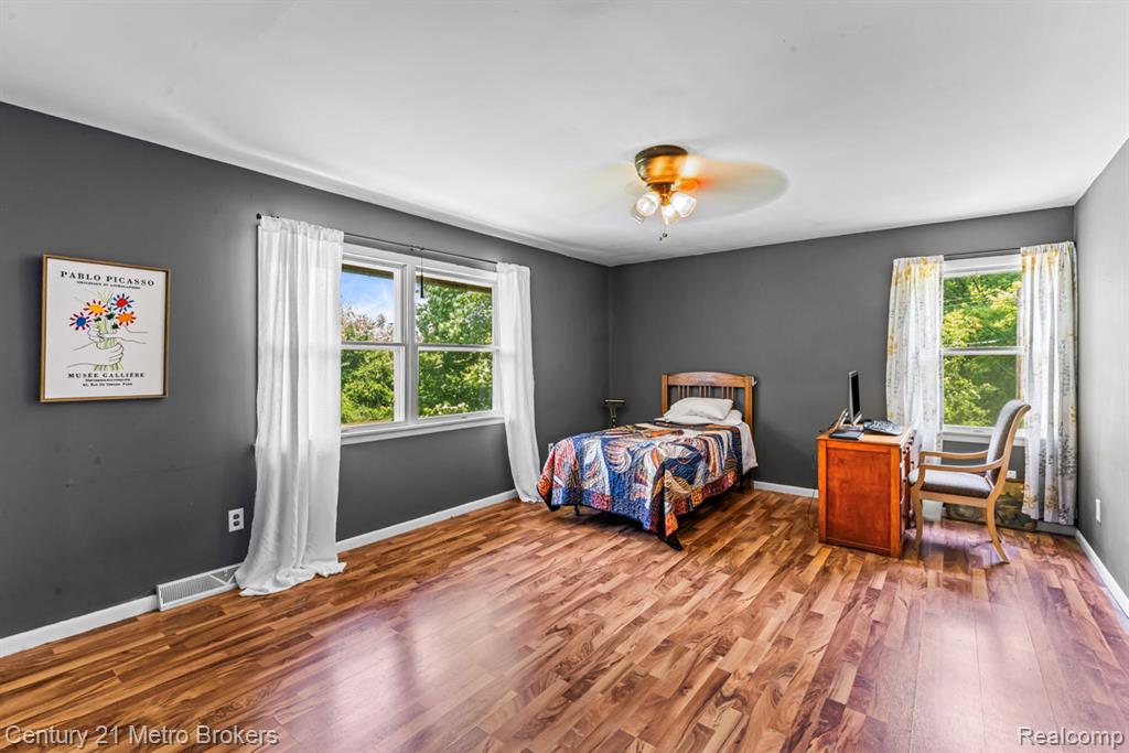 Lapeer, Michigan, 48446, United States, 4 Bedrooms Bedrooms, ,3 BathroomsBathrooms,Residential,For Sale,1982029