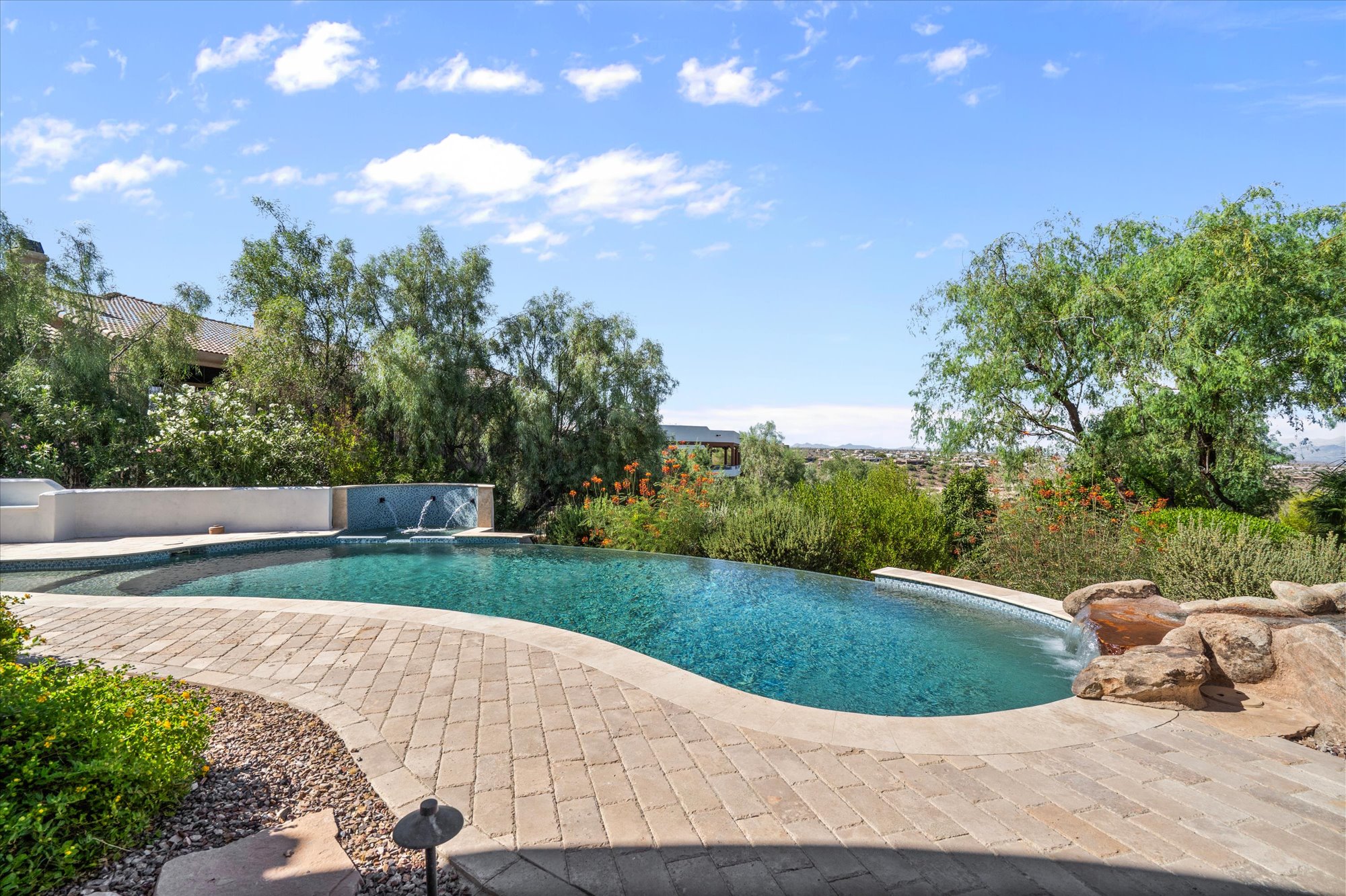  13622 N Sunset Drive¦Fountain Hills, AZ - 物件實景
