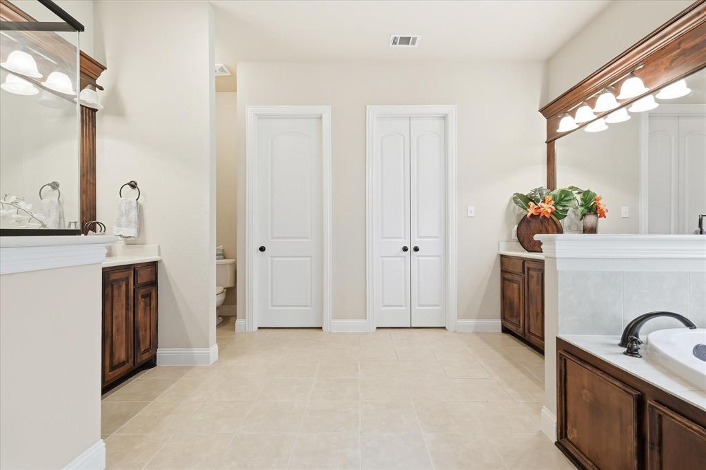 Midlothian, Texas, 76065, United States, 3 Bedrooms Bedrooms, ,2 BathroomsBathrooms,Residential,For Sale,2048786