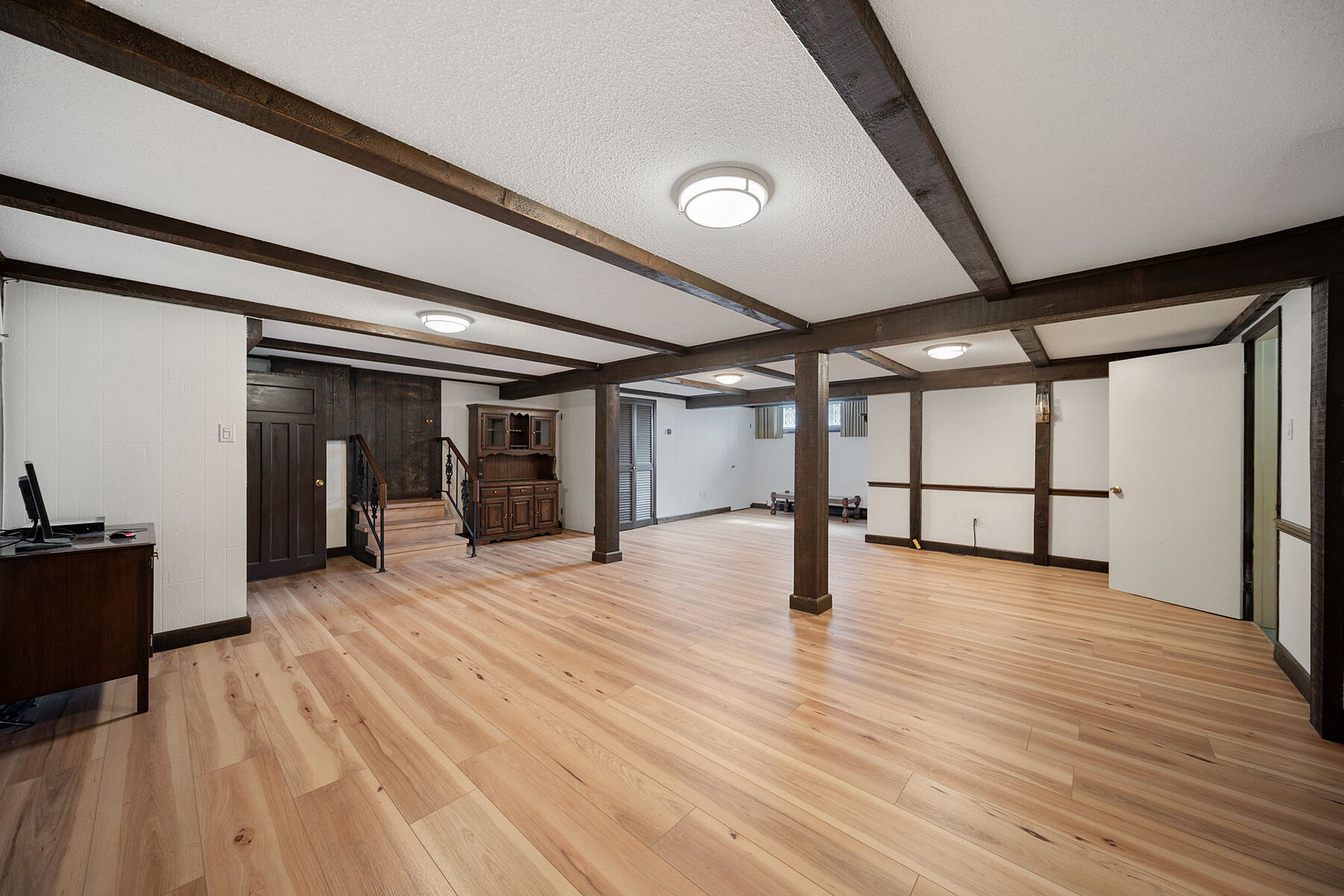  Luxury Modernized Bungalow - 物件實景