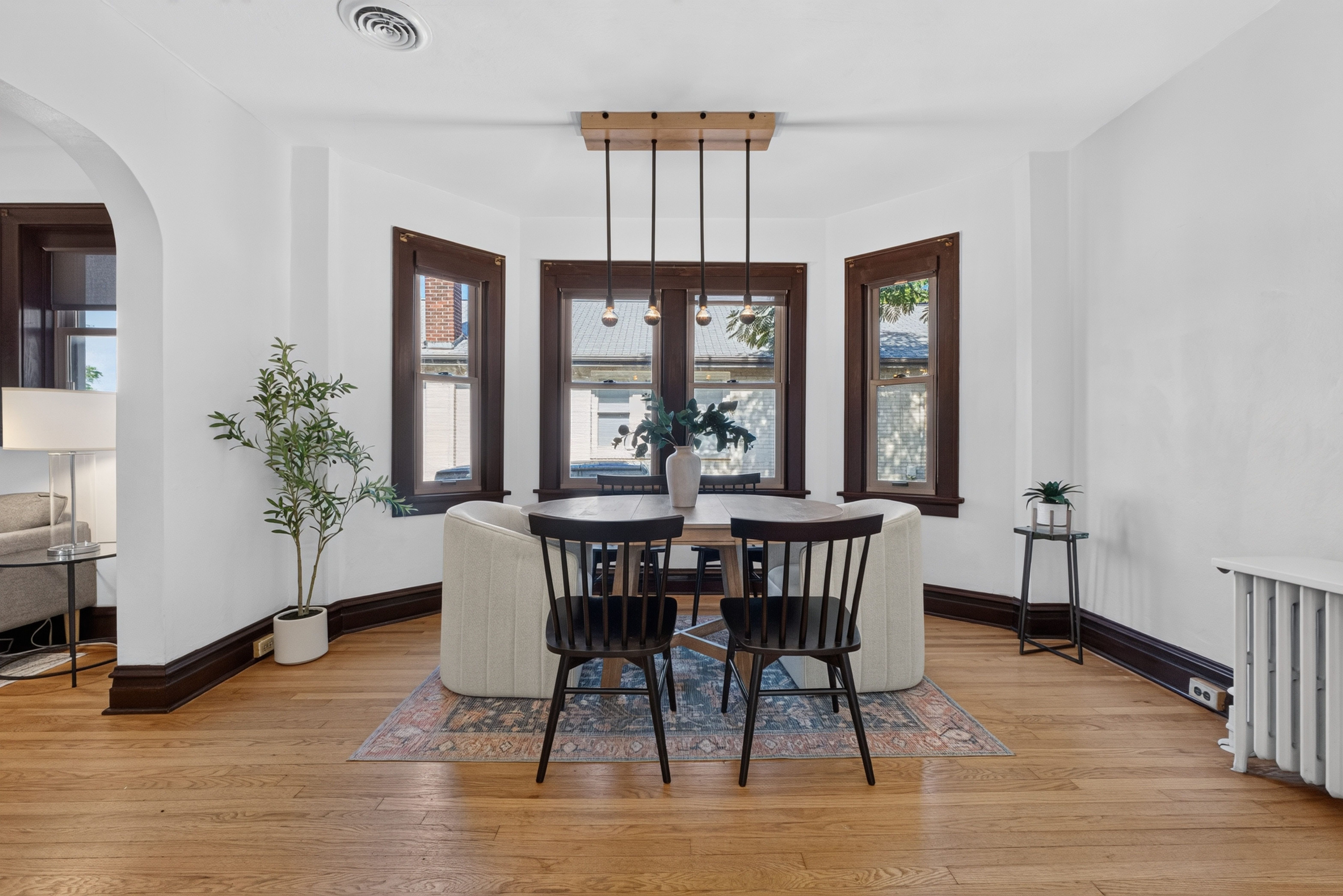  Dogtown Dream Home Awaits You: Charming Style and Prime Location - 物件實景
