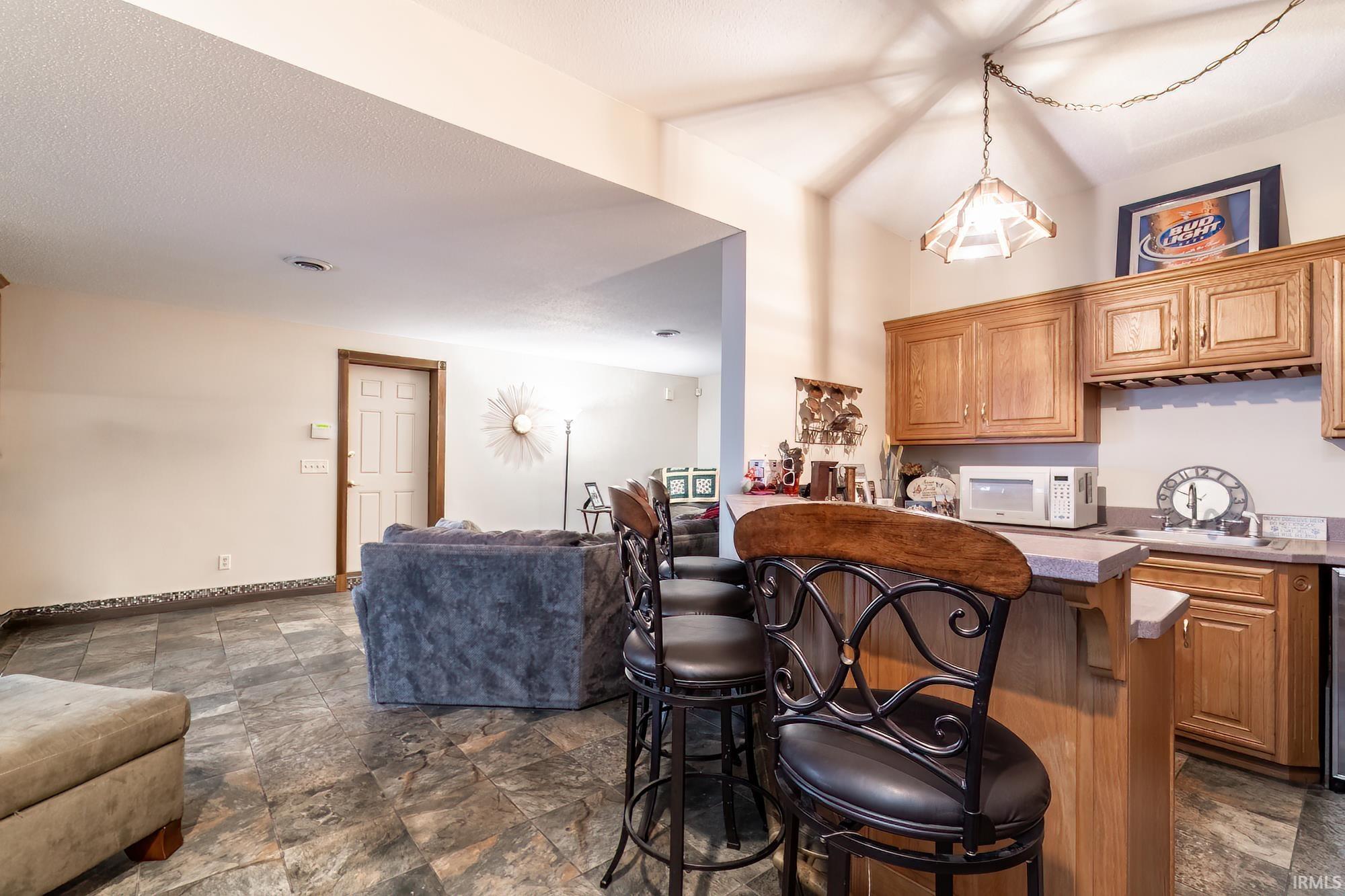 Fremont, Indiana, 46737, United States, 3 Bedrooms Bedrooms, ,3 BathroomsBathrooms,Residential,For Sale,1980112