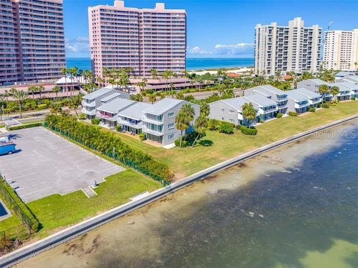 CLEARWATER BEACH, Florida, 33767, United States, 2 Bedrooms Bedrooms, ,2 BathroomsBathrooms,Residential,For Sale,1914241