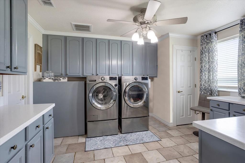 Athens, Texas, 75752, United States, 4 Bedrooms Bedrooms, ,3 BathroomsBathrooms,Residential,For Sale,1962313