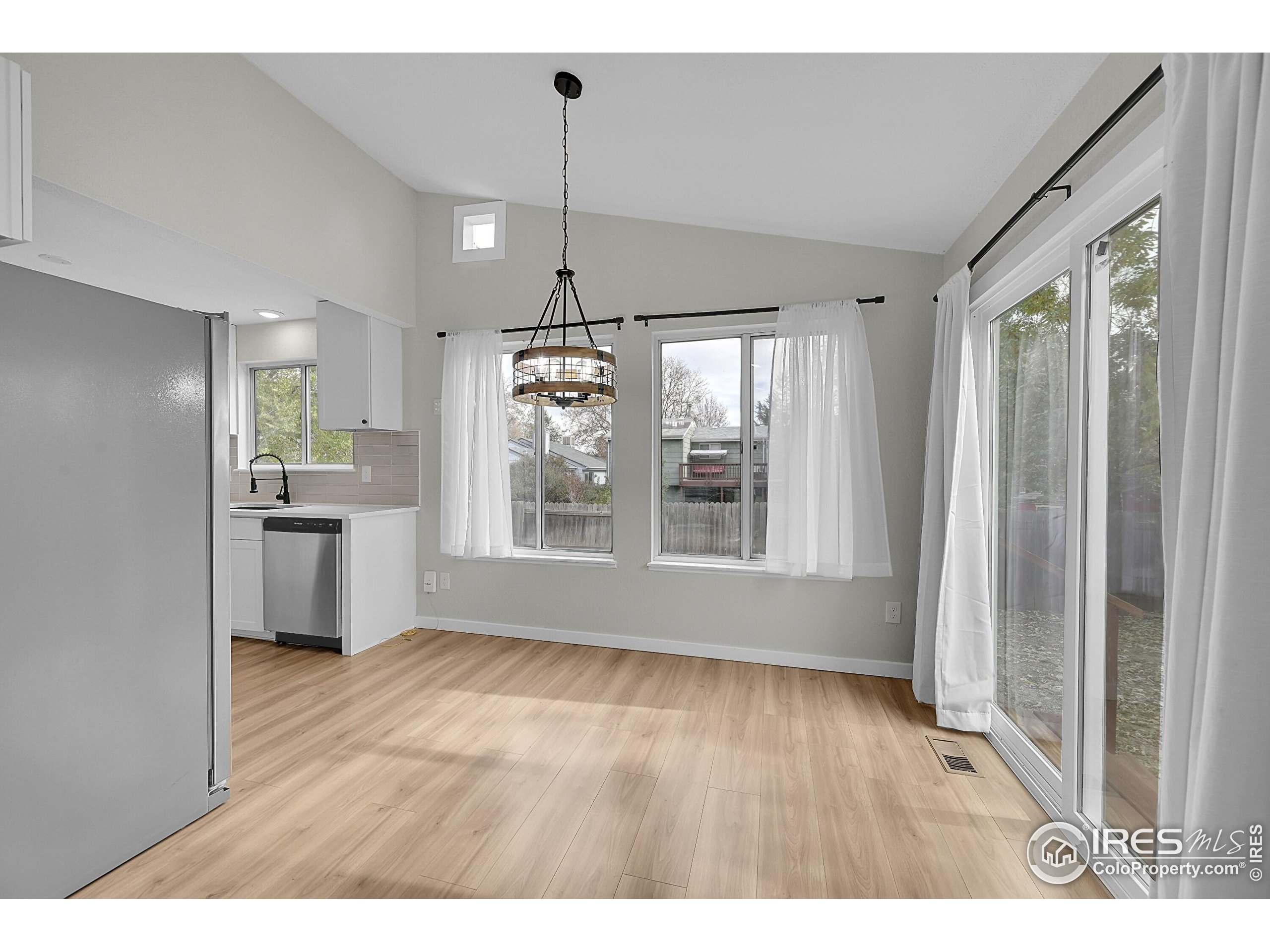 Longmont, Colorado, 80501, United States, 4 Bedrooms Bedrooms, ,1 BathroomBathrooms,Residential,For Sale,1989639