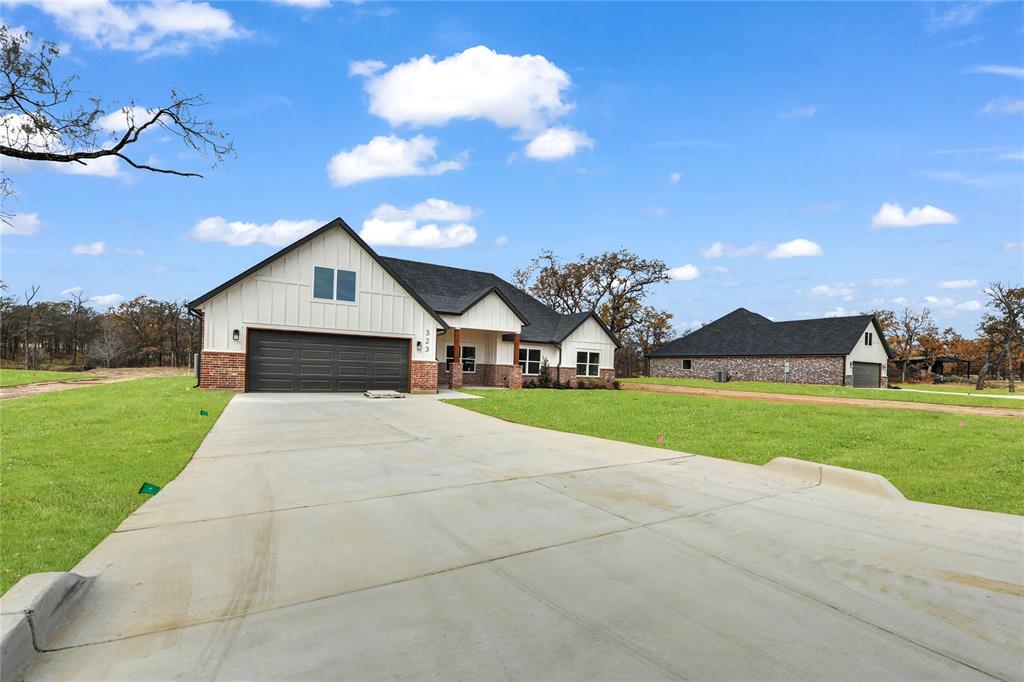 Millsap, Texas, 76066, United States, 4 Bedrooms Bedrooms, ,2 BathroomsBathrooms,Residential,For Sale,1984368