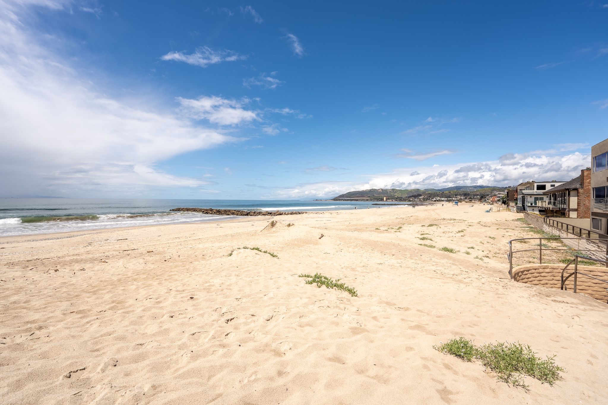  1046 Driftwood Lane, Ventura, CA 93001 - 物件實景