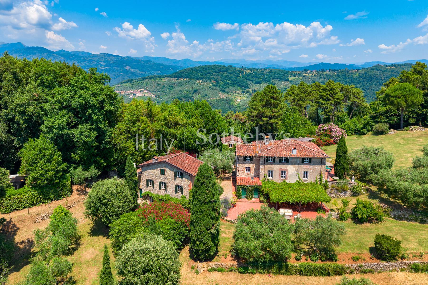  Elegant country house with guest house and swimming pool - 物件實景