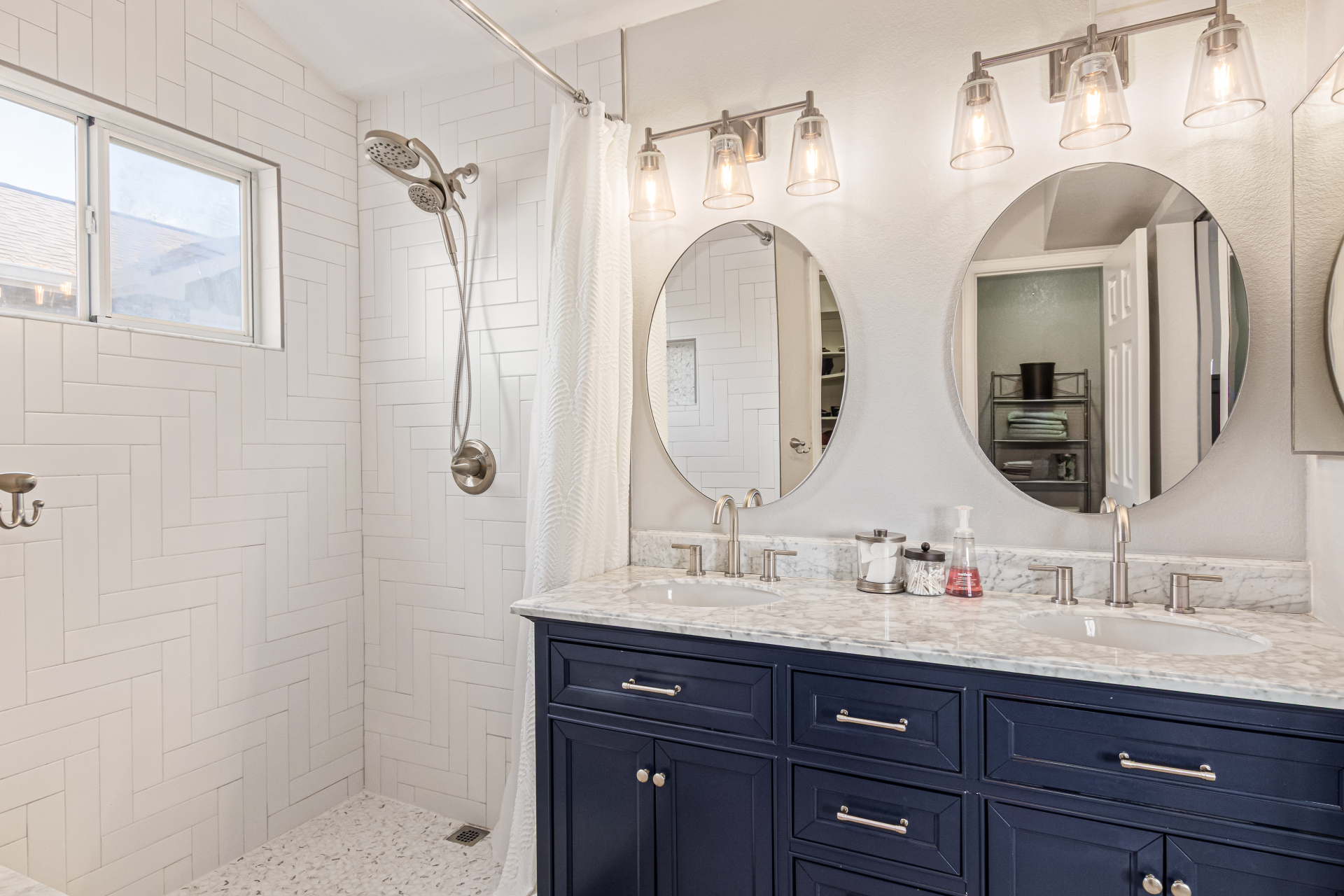 Highlands Ranch, Colorado, 80129, United States, 4 Bedrooms Bedrooms, ,2 BathroomsBathrooms,Residential,For Sale,1987309