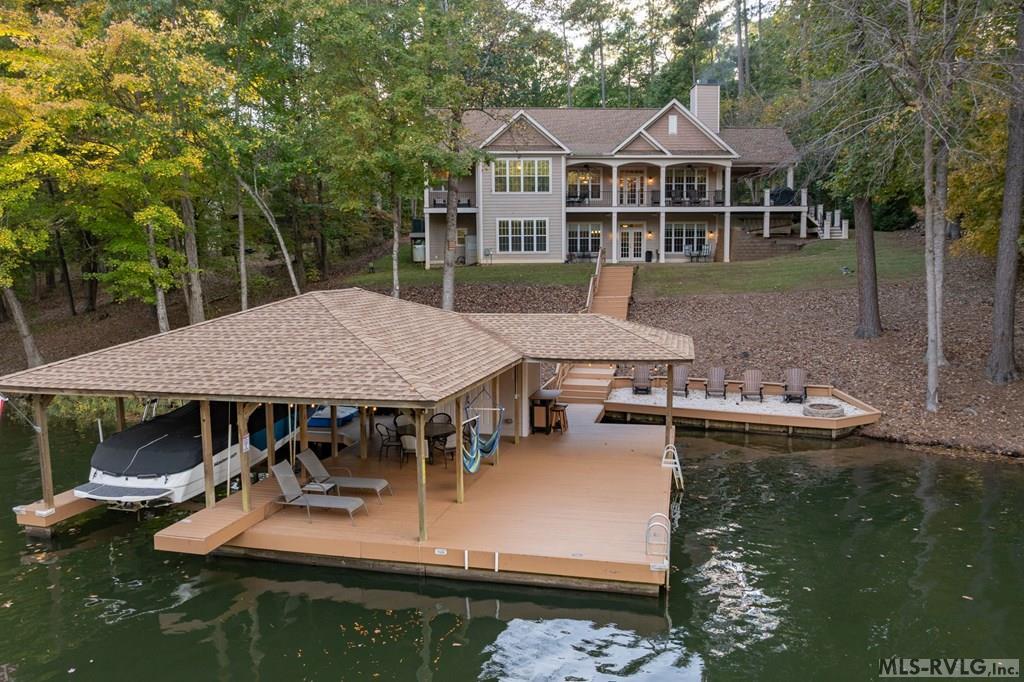 Boydton, Virginia, 23917, United States, 5 Bedrooms Bedrooms, ,4 BathroomsBathrooms,Residential,For Sale,1991597