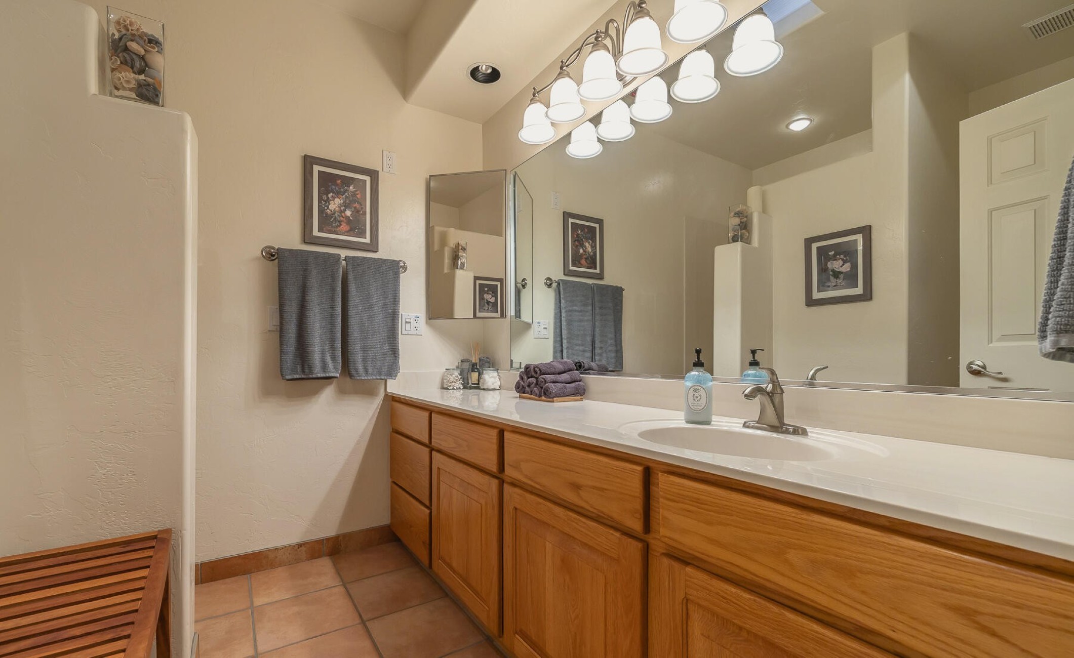  2305 N El Camino Rinconado, Tucson, AZ 85749 - 物件實景