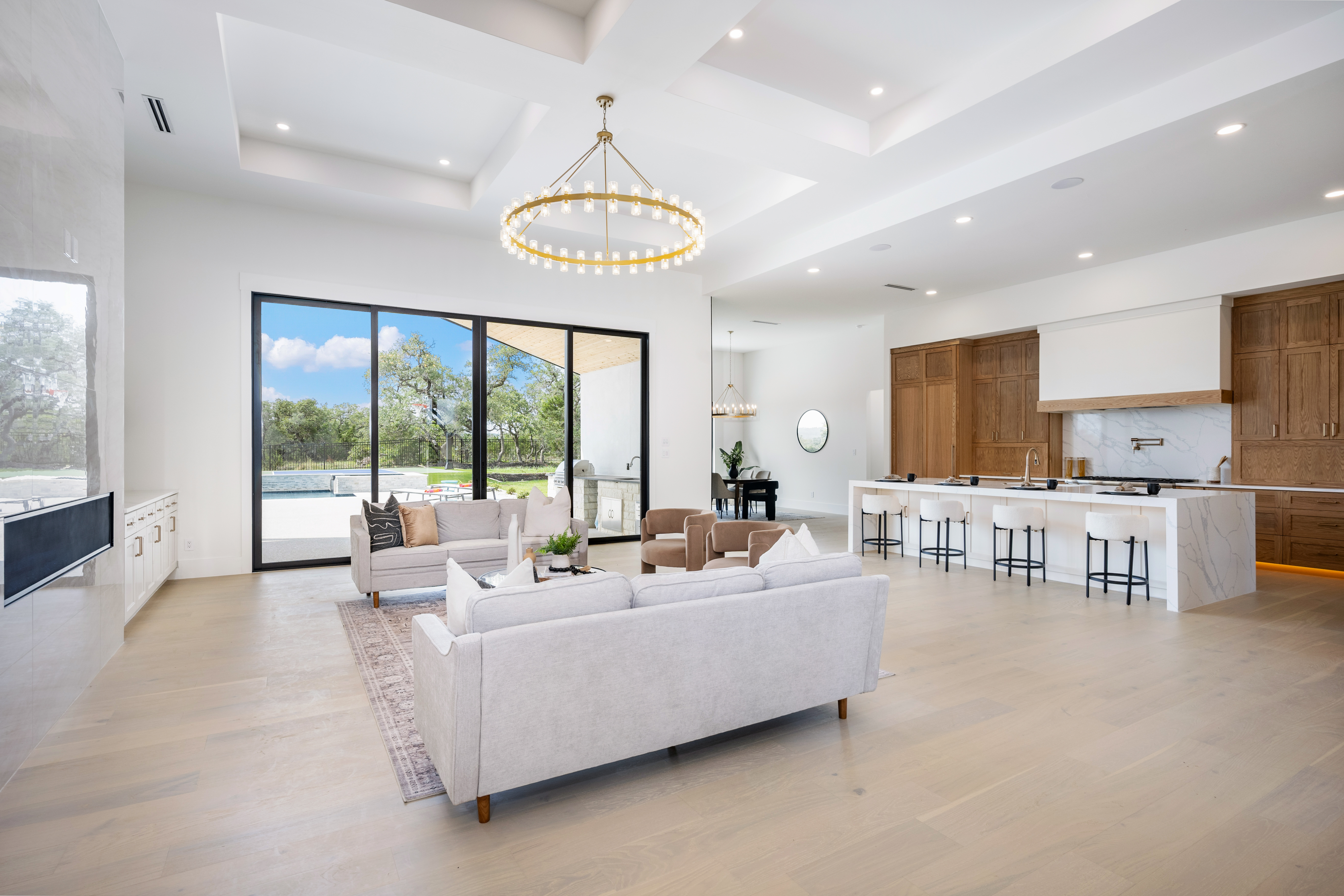  Resort-Style Living in George