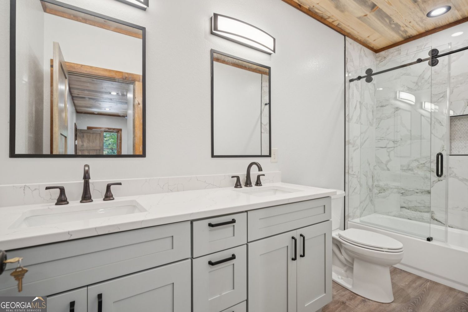 Mineral Bluff, Georgia, 30559, United States, 4 Bedrooms Bedrooms, ,4 BathroomsBathrooms,Residential,For Sale,1962222