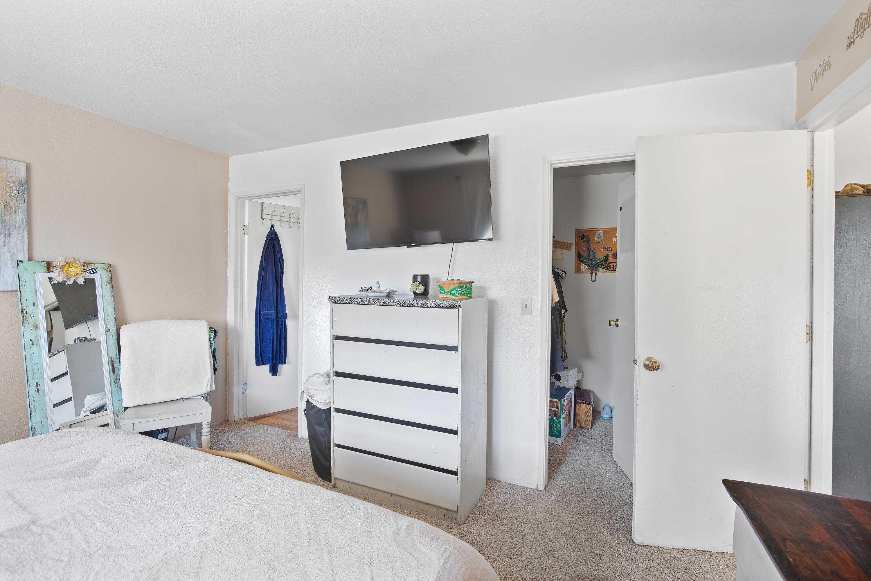 Williams, Oregon, 97544, United States, 3 Bedrooms Bedrooms, ,2 BathroomsBathrooms,Residential,For Sale,1983882