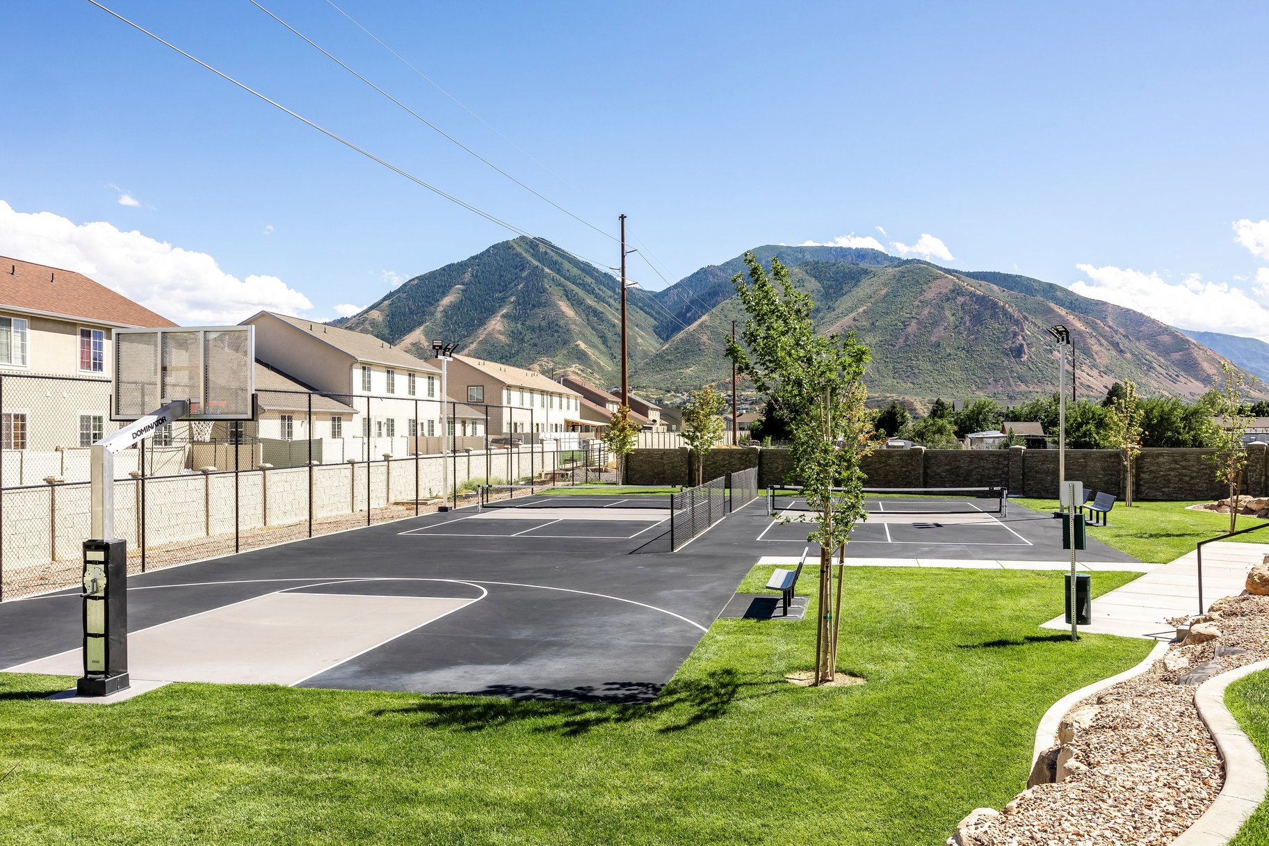  Three-Bedroom Soho Floor Plan at The Ridge at Spanish Fork - 物件實景