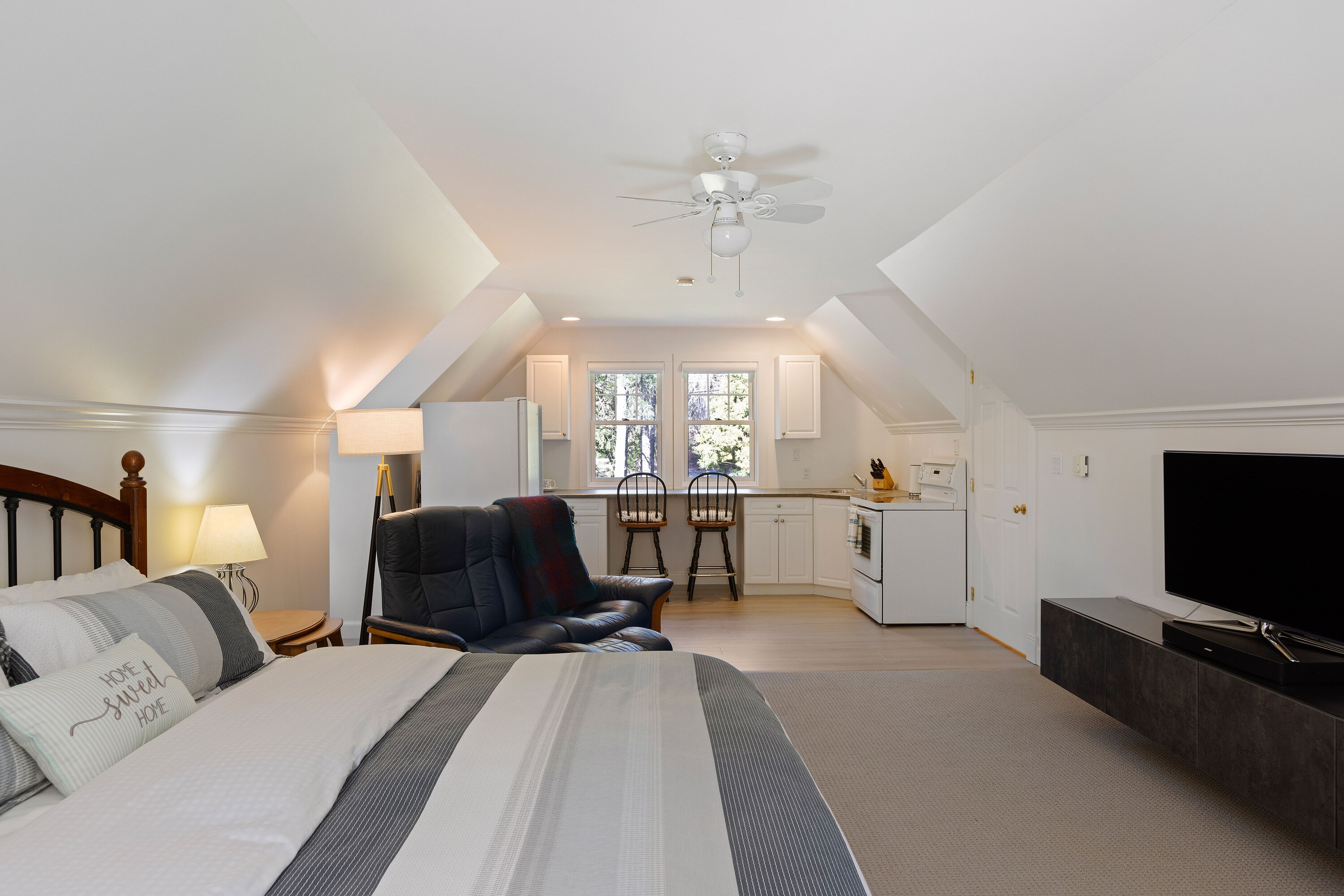  Idyllic Estate Residence - 物件實景