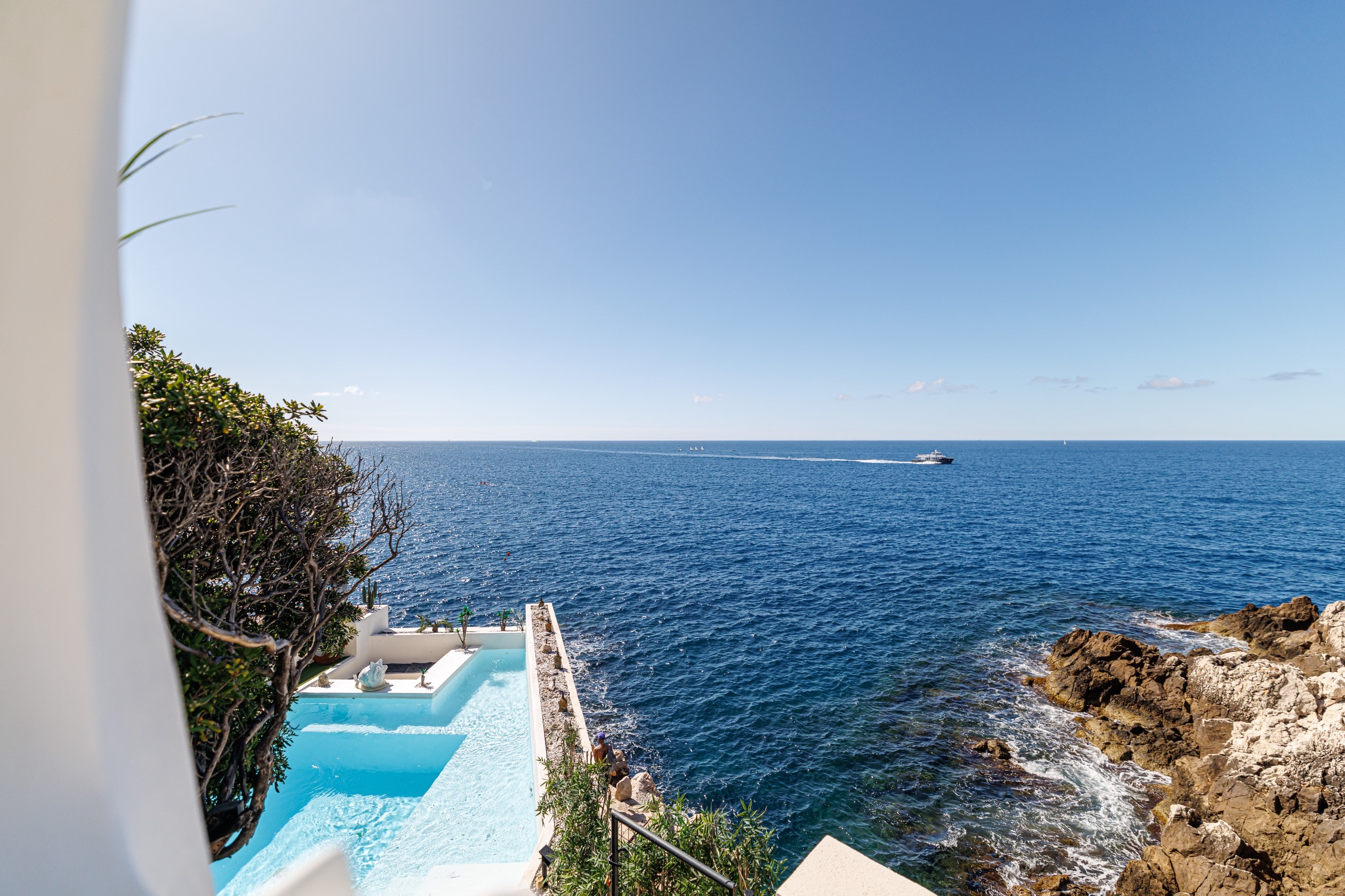  Cap de Nice: 330 m² waterfront villa with private sea access - 物件實景