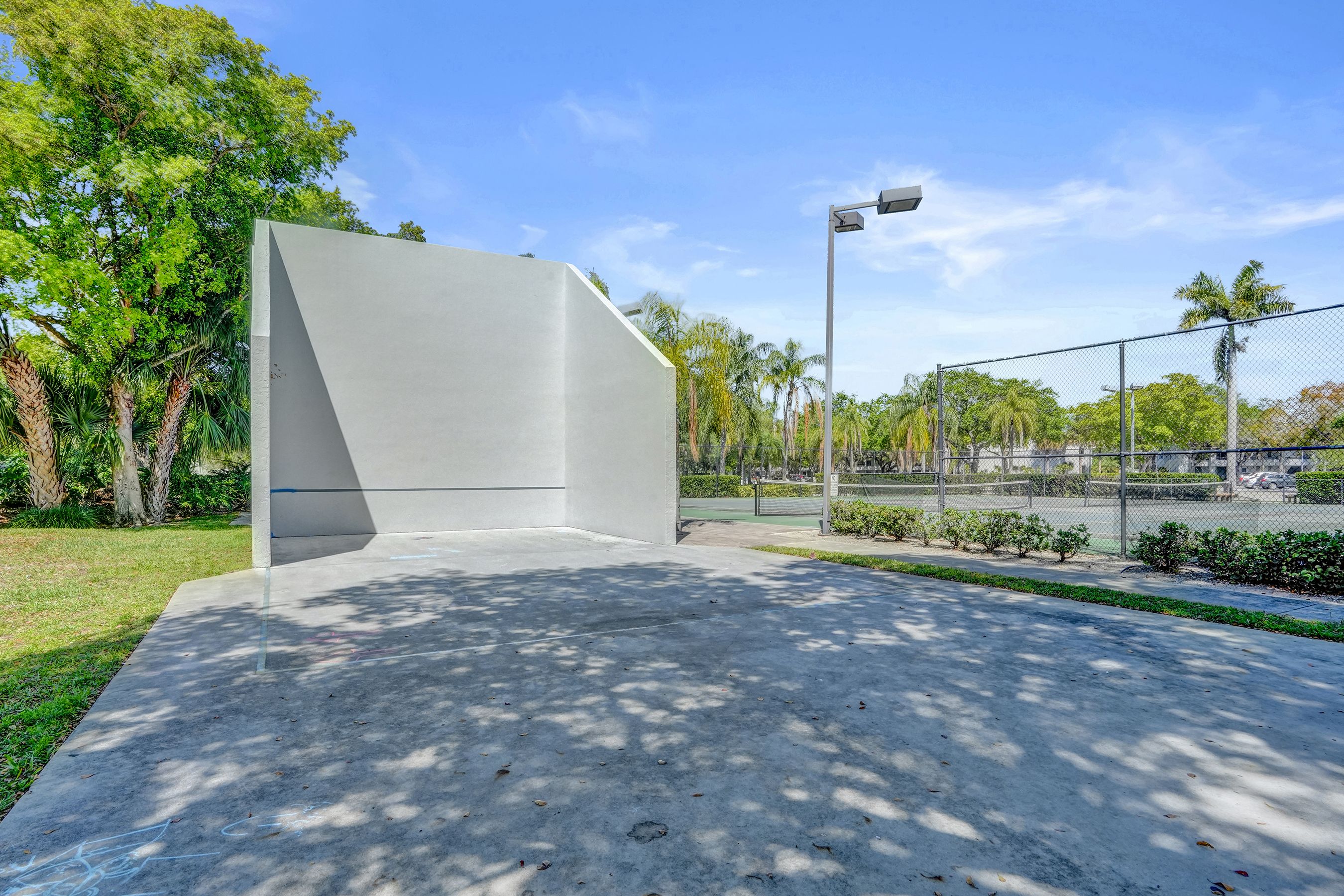  801 Lyons Road, Coconut Creek, FL, 33063 - 物件實景