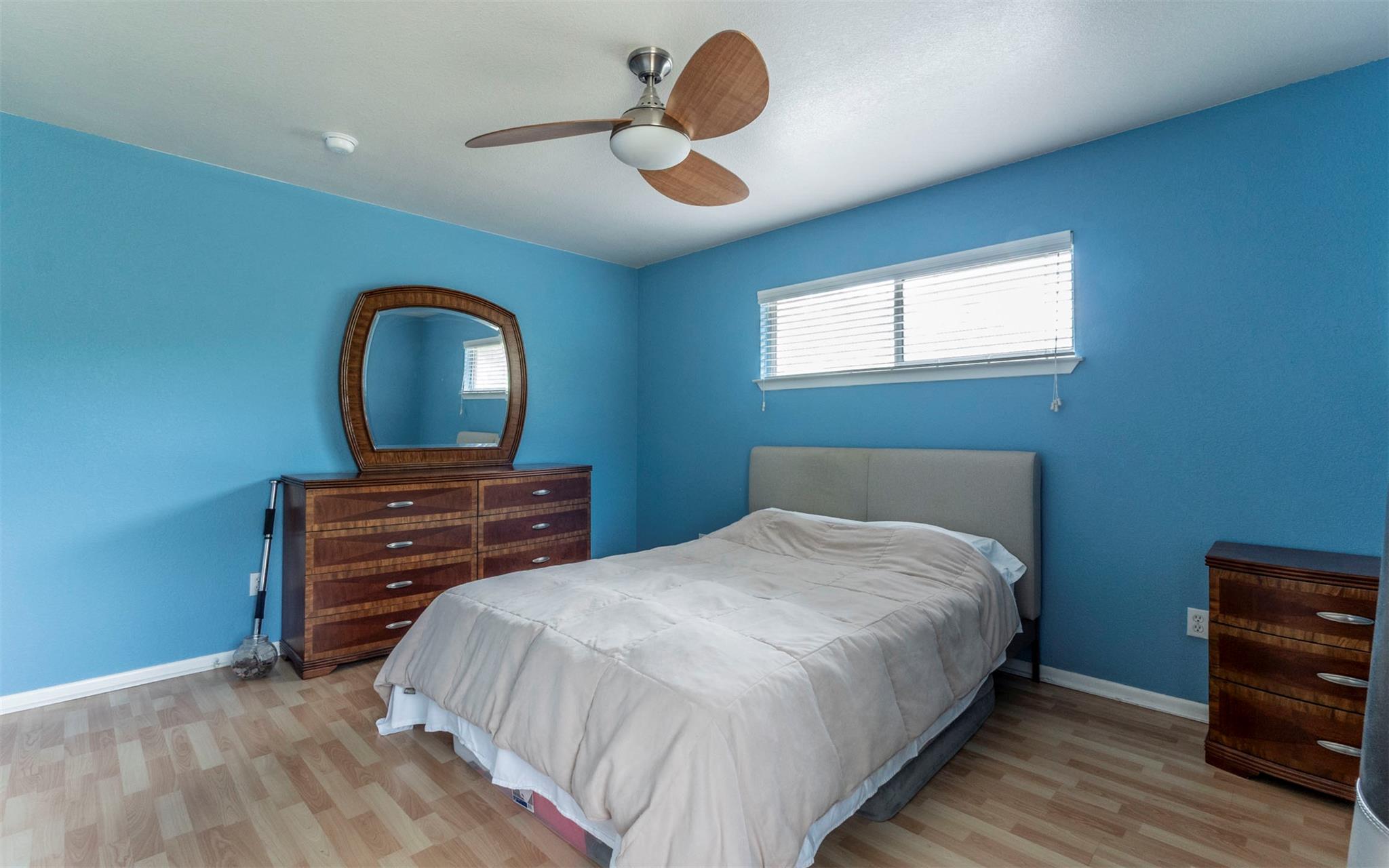 Austin, Texas, 78702, United States, 3 Bedrooms Bedrooms, ,1 BathroomBathrooms,Residential,For Sale,1887406
