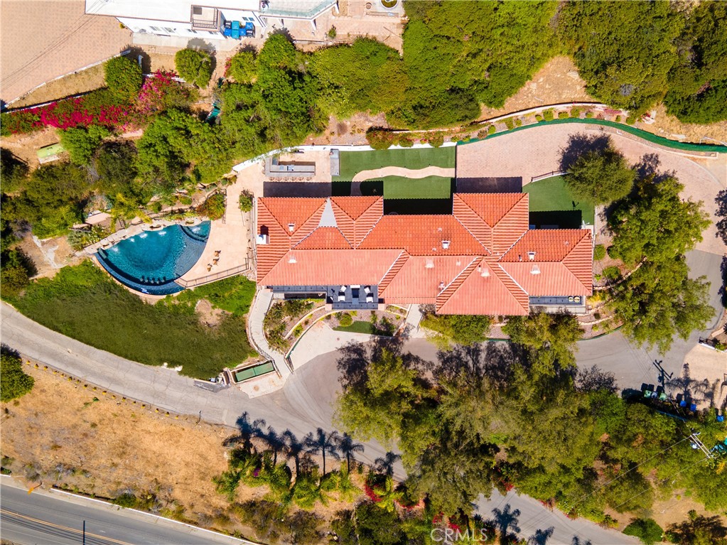 Calabasas, California, 91302, United States, 4 Bedrooms Bedrooms, ,4 BathroomsBathrooms,Residential,For Sale,1856479