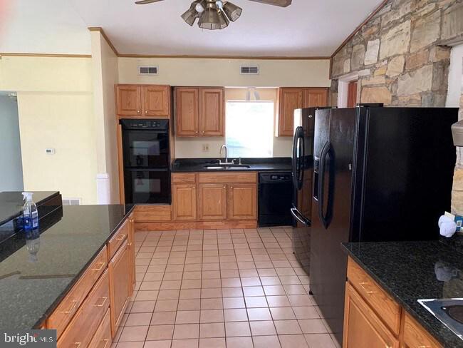 Fairfax, Virginia, 22030, United States, 4 Bedrooms Bedrooms, ,4 BathroomsBathrooms,Residential,For Sale,1991943