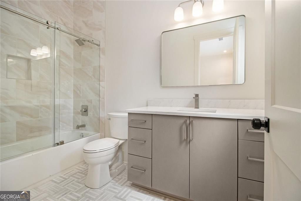 Atlanta, Georgia, 30342, United States, 6 Bedrooms Bedrooms, ,8 BathroomsBathrooms,Residential,For Sale,1858918
