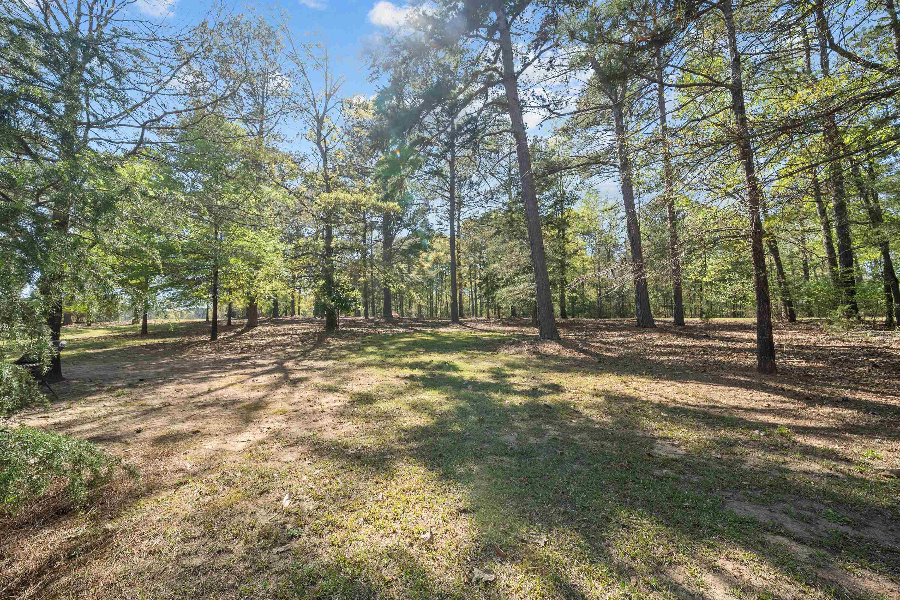 Eatonton, Georgia, 31024, United States, 3 Bedrooms Bedrooms, ,4 BathroomsBathrooms,Residential,For Sale,1885439