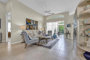 Boynton Beach, Florida, 33437, United States, 3 Bedrooms Bedrooms, ,2 BathroomsBathrooms,Residential,For Sale,1984262