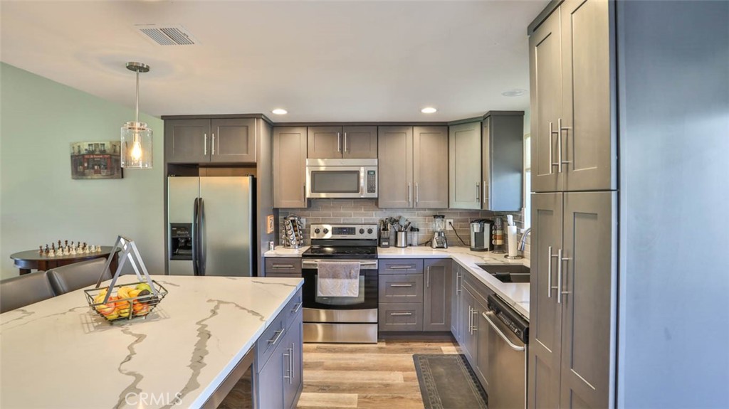 La Quinta, California, 92253, United States, 3 Bedrooms Bedrooms, ,2 BathroomsBathrooms,Residential,For Sale,1839880