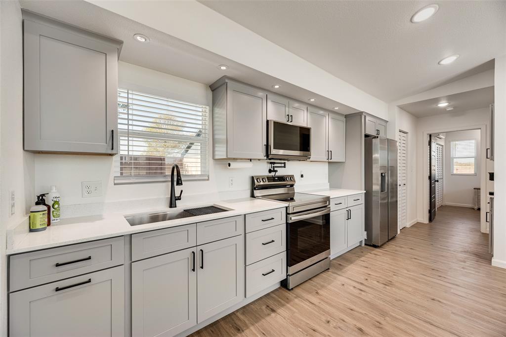 Royse City, Texas, 75189, United States, 4 Bedrooms Bedrooms, ,2 BathroomsBathrooms,Residential,For Sale,1987072