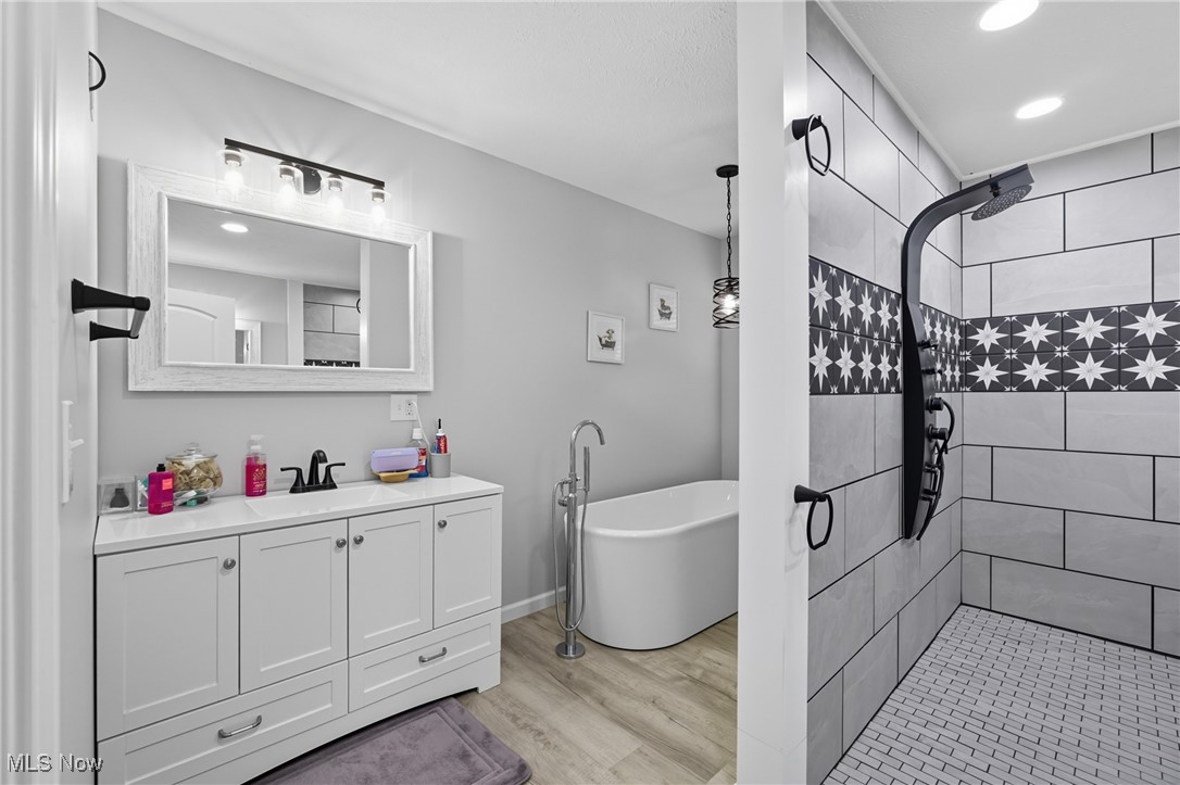 Washington, West Virginia, 26181, United States, 3 Bedrooms Bedrooms, ,3 BathroomsBathrooms,Residential,For Sale,1961068