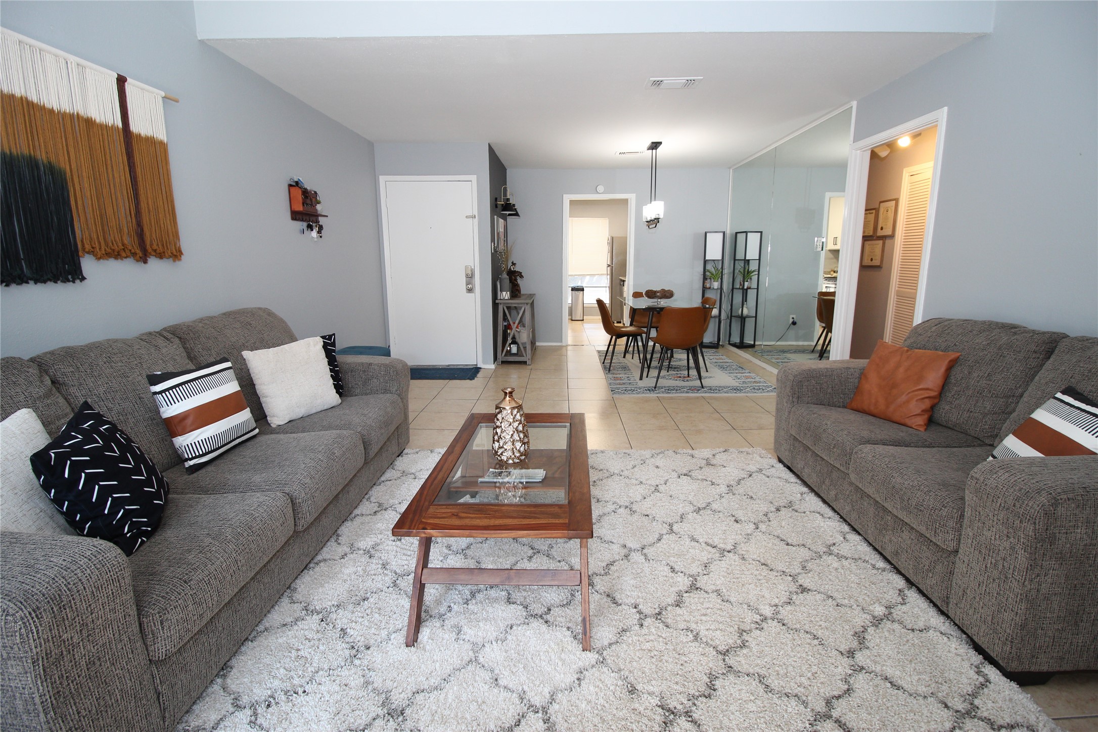 Richmond Ave, Houston, TX 77042