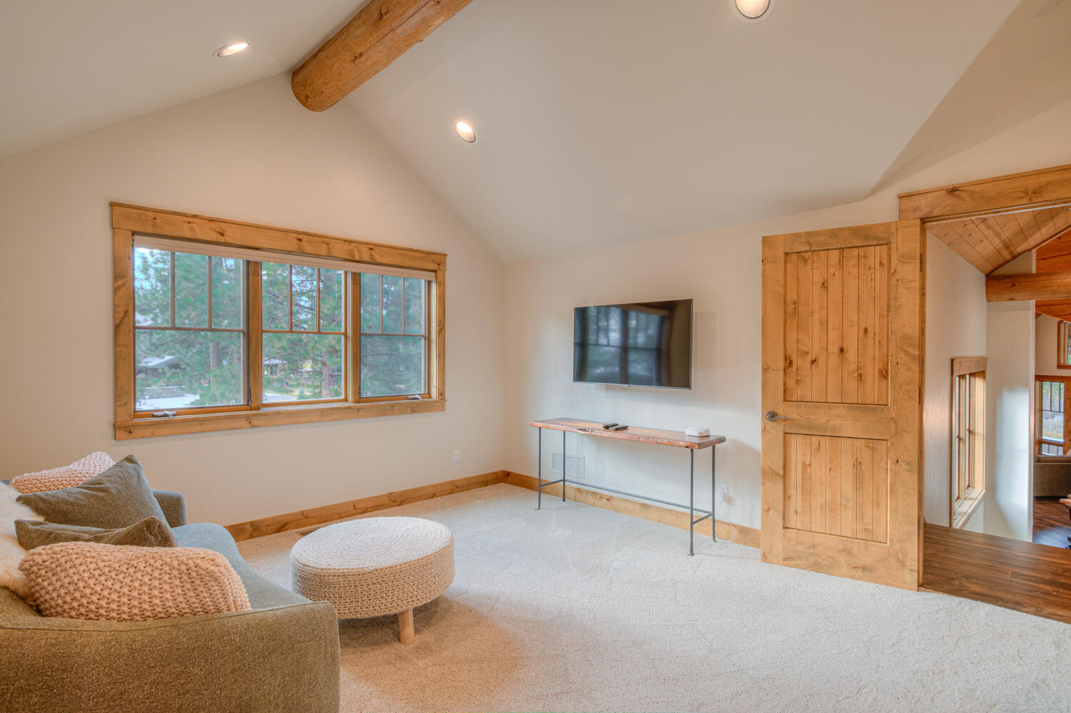 Bend, Oregon, 97707, United States, 4 Bedrooms Bedrooms, ,4 BathroomsBathrooms,Residential,For Sale,2005289