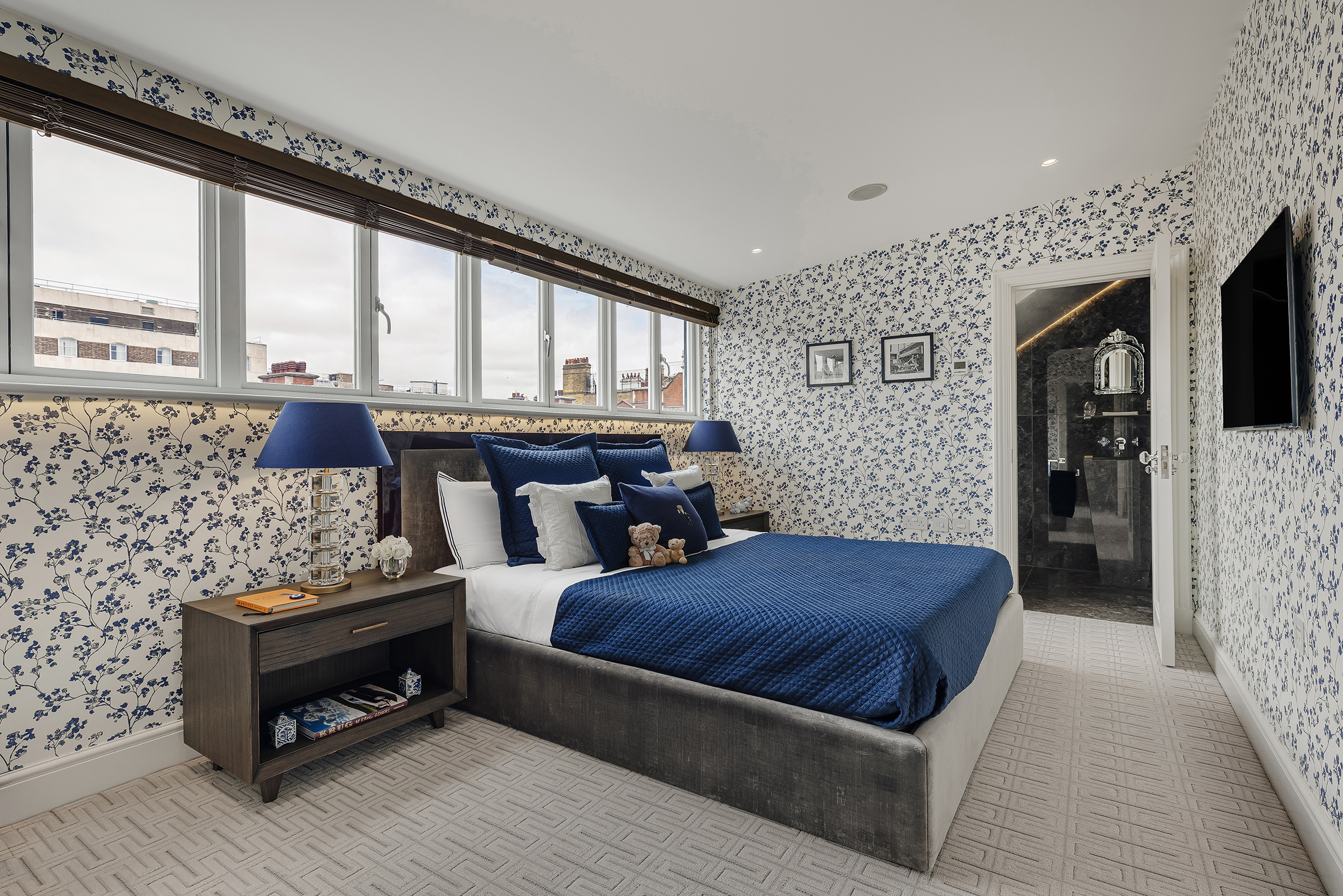  A Grand Mayfair Apartment Overlooking Mount Street Gardens - 物件實景