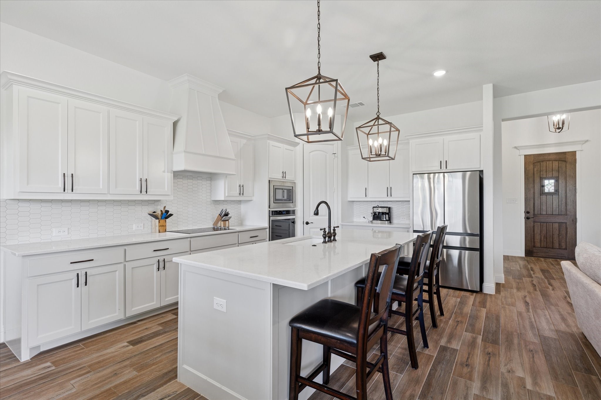 Weatherford, Texas, 76085, United States, 4 Bedrooms Bedrooms, ,3 BathroomsBathrooms,Residential,For Sale,1849963