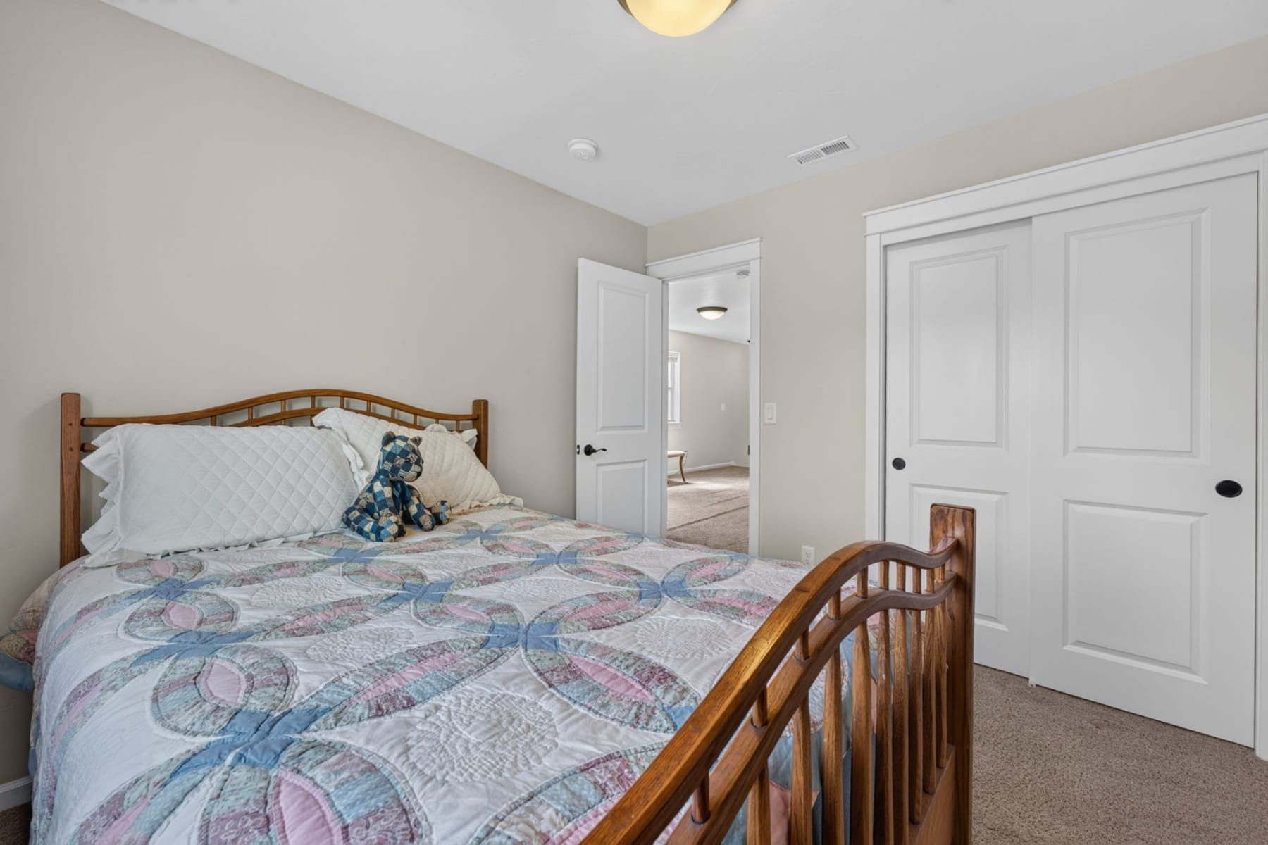  20844 Gateway Drive Bend, OR 97702 - 物件實景