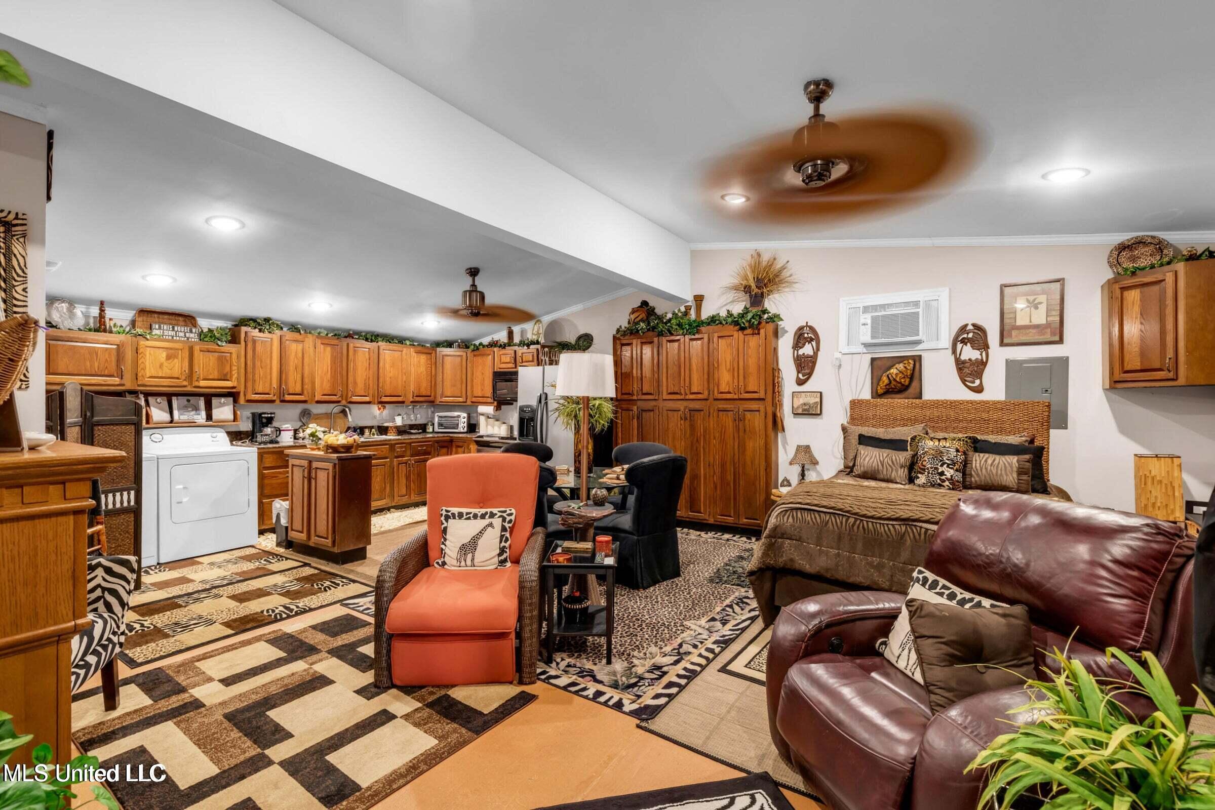 Biloxi, Mississippi, 39530, United States, 3 Bedrooms Bedrooms, ,3 BathroomsBathrooms,Residential,For Sale,1991800