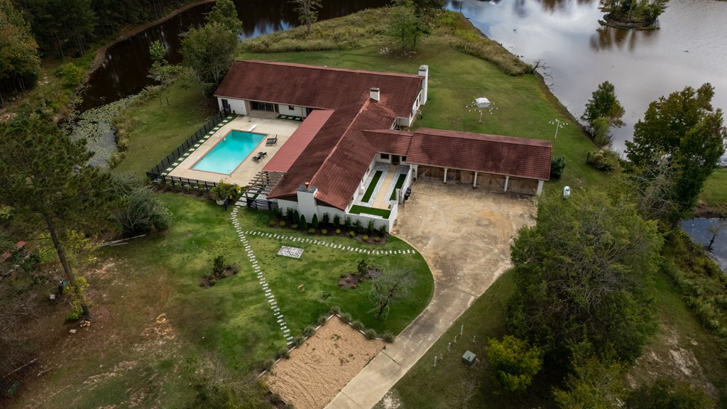 Waverly Hall, Georgia, 31831, United States, 5 Bedrooms Bedrooms, ,4 BathroomsBathrooms,Residential,For Sale,1987749