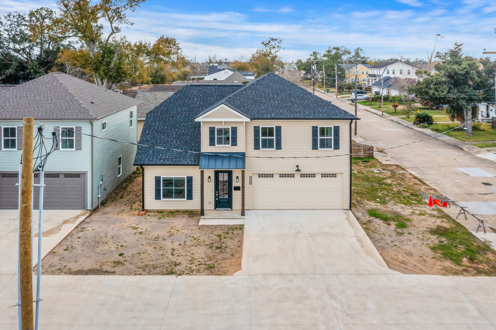 Lake Charles, Louisiana, 70601, United States, 16 Bedrooms Bedrooms, ,12 BathroomsBathrooms,Residential,For Sale,1983862