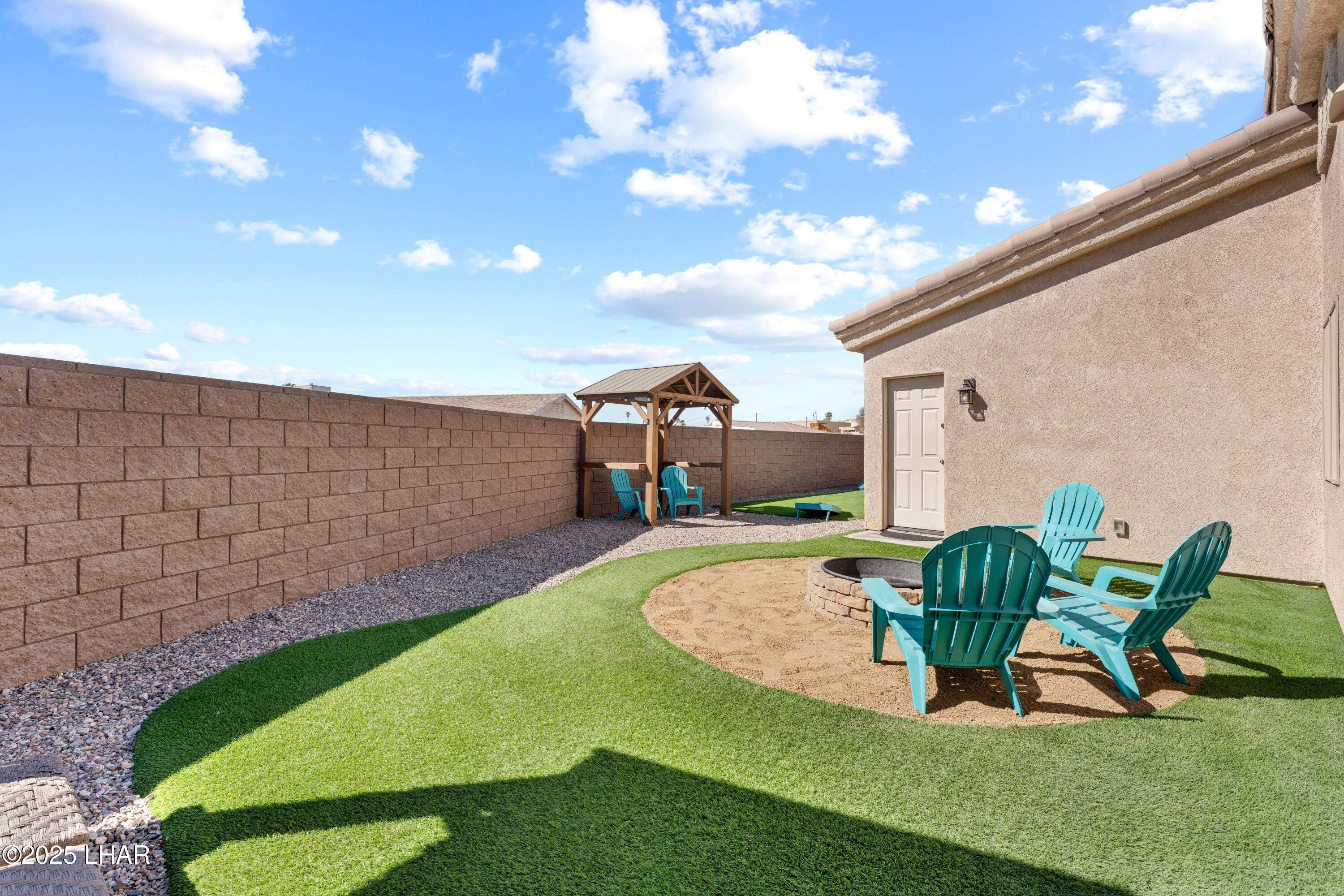 Lake Havasu City, Arizona, 86404, United States, 3 Bedrooms Bedrooms, ,1 BathroomBathrooms,Residential,For Sale,1967862