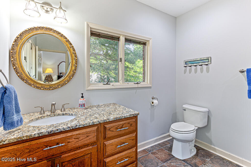 Pinehurst, North Carolina, 28374, United States, 3 Bedrooms Bedrooms, ,4 BathroomsBathrooms,Residential,For Sale,1875660