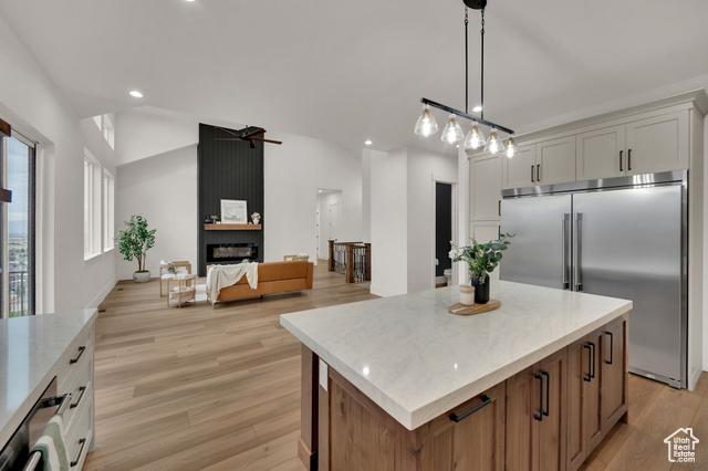 Herriman, Utah, 84096, United States, 6 Bedrooms Bedrooms, ,4 BathroomsBathrooms,Residential,For Sale,1945022