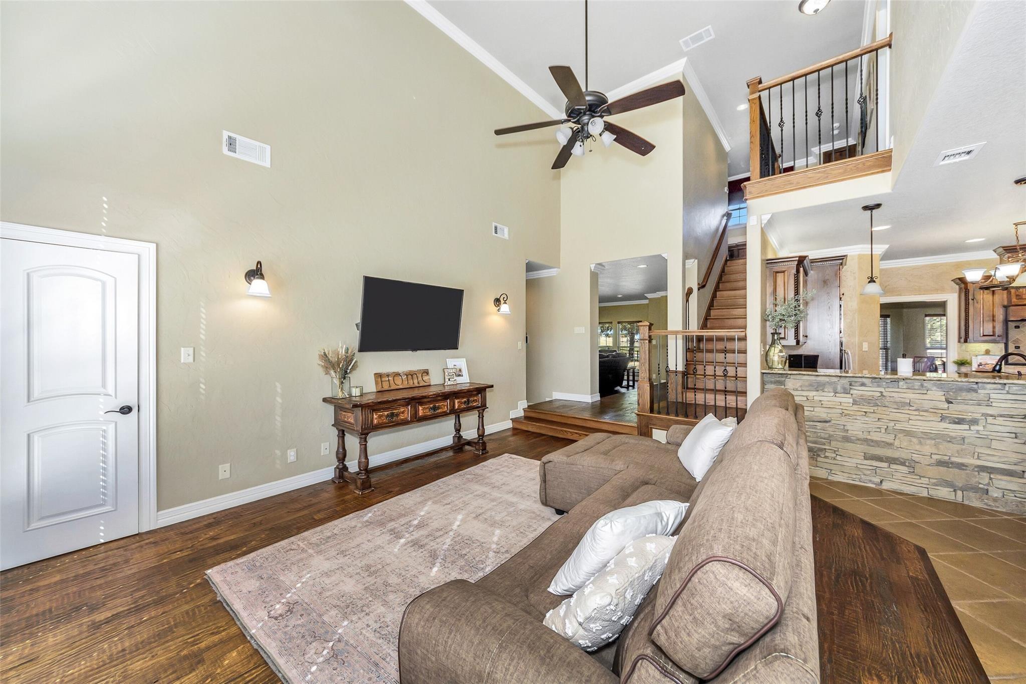 Boyd, Texas, 76023, United States, 4 Bedrooms Bedrooms, ,4 BathroomsBathrooms,Residential,For Sale,1981512