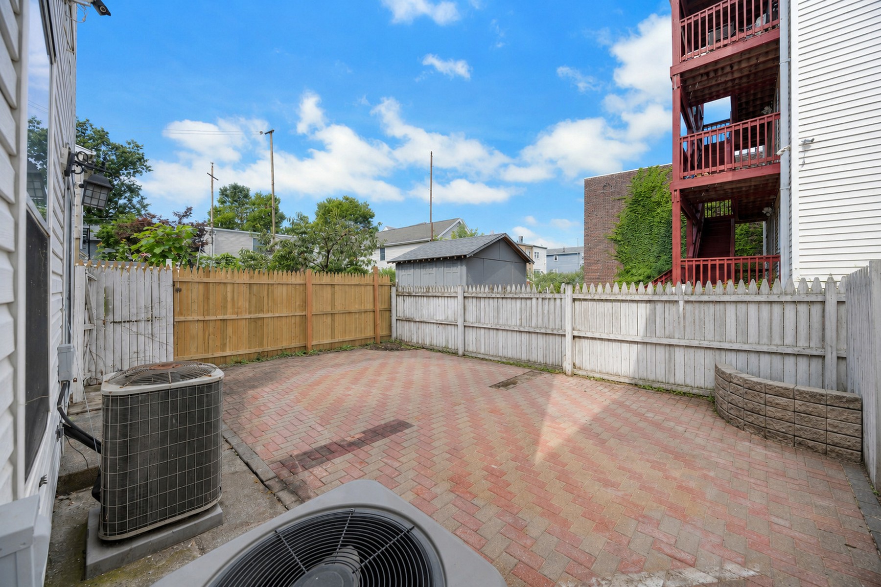  149 Hobart Avenue, Bayonne, NJ 07002 - 物件實景